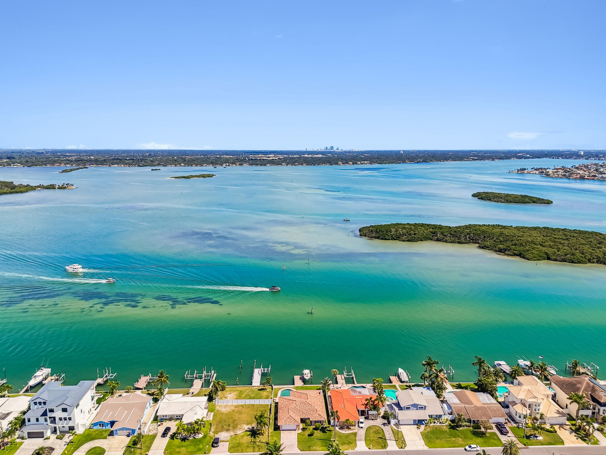 Madeira Beach, Florida, 33708, United States, 4 Bedrooms Bedrooms, ,2 BathroomsBathrooms,Residential,For Sale,2005483