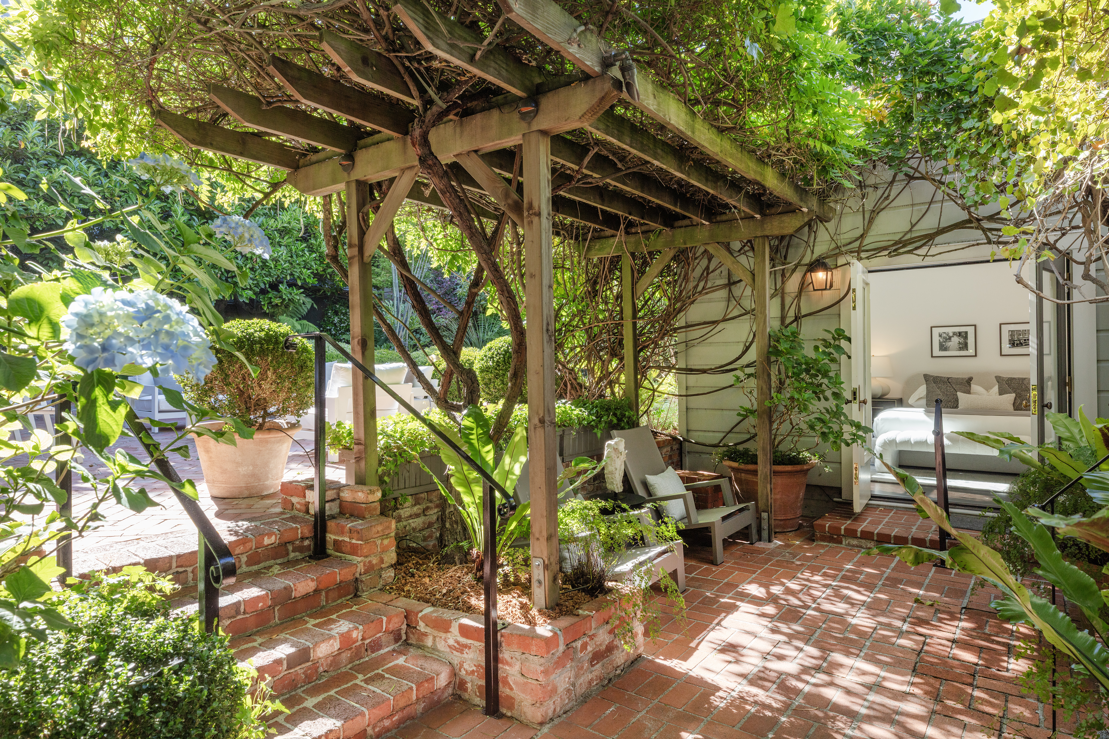  Jewel Box Home with Bridge Bay Views - 物件實景