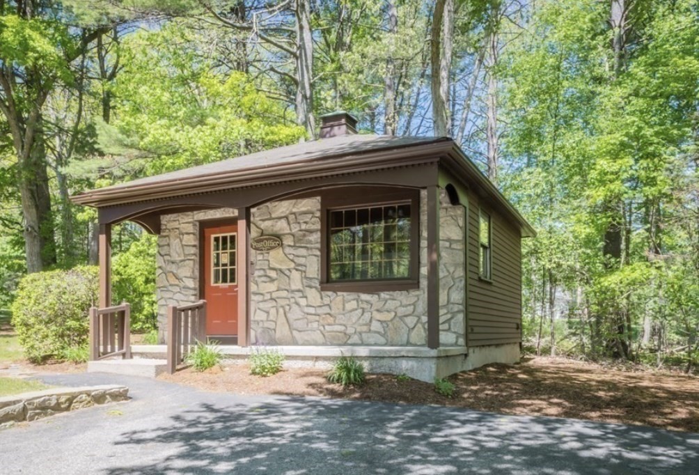 Franklin, Massachusetts, 02038, United States, 2 Bedrooms Bedrooms, ,Residential,For Sale,1984622