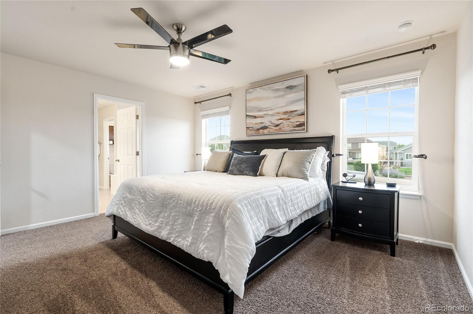 Castle Rock, Colorado, 80108, United States, 4 Bedrooms Bedrooms, ,3 BathroomsBathrooms,Residential,For Sale,1906915