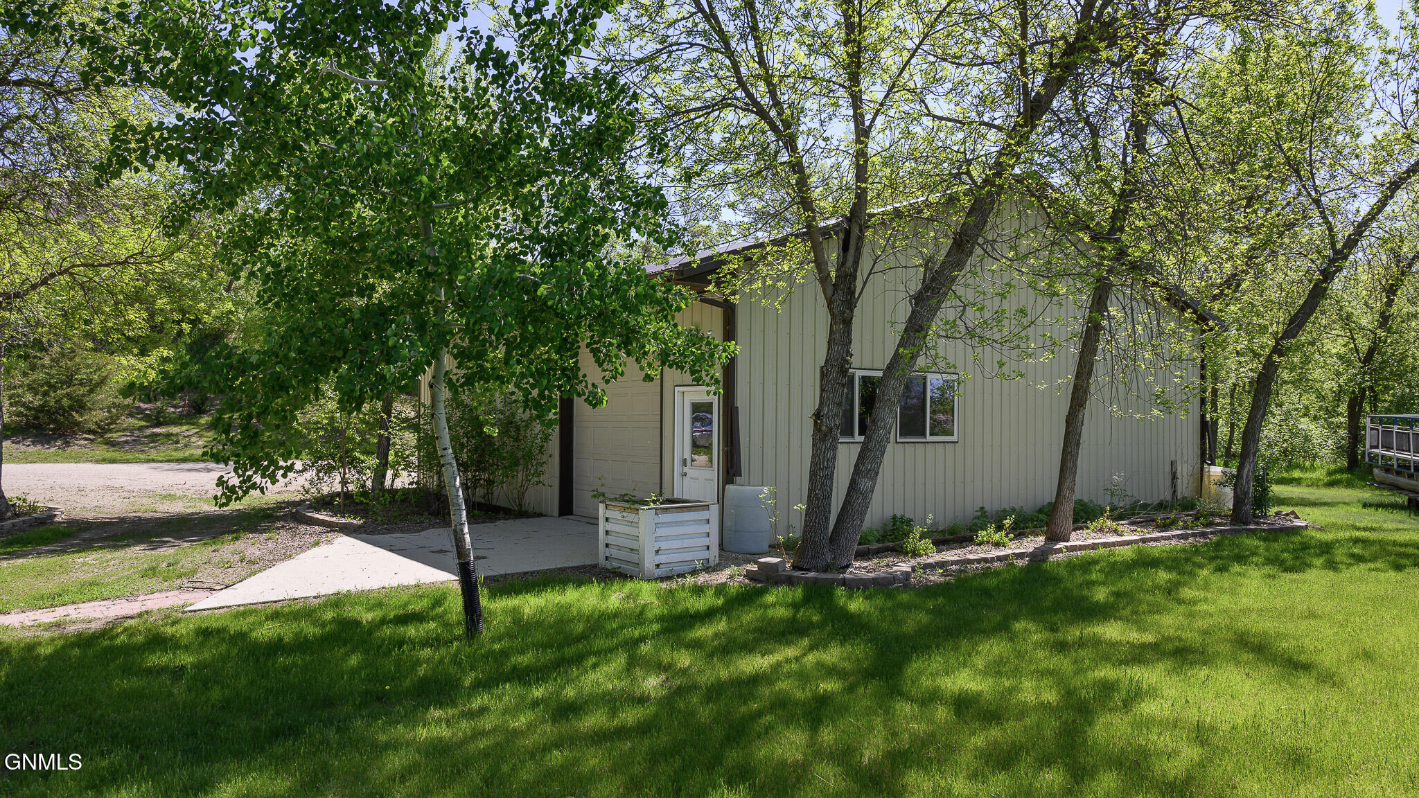 Washburn, North Dakota, 58577, United States, 3 Bedrooms Bedrooms, ,2 BathroomsBathrooms,Residential,For Sale,2043645