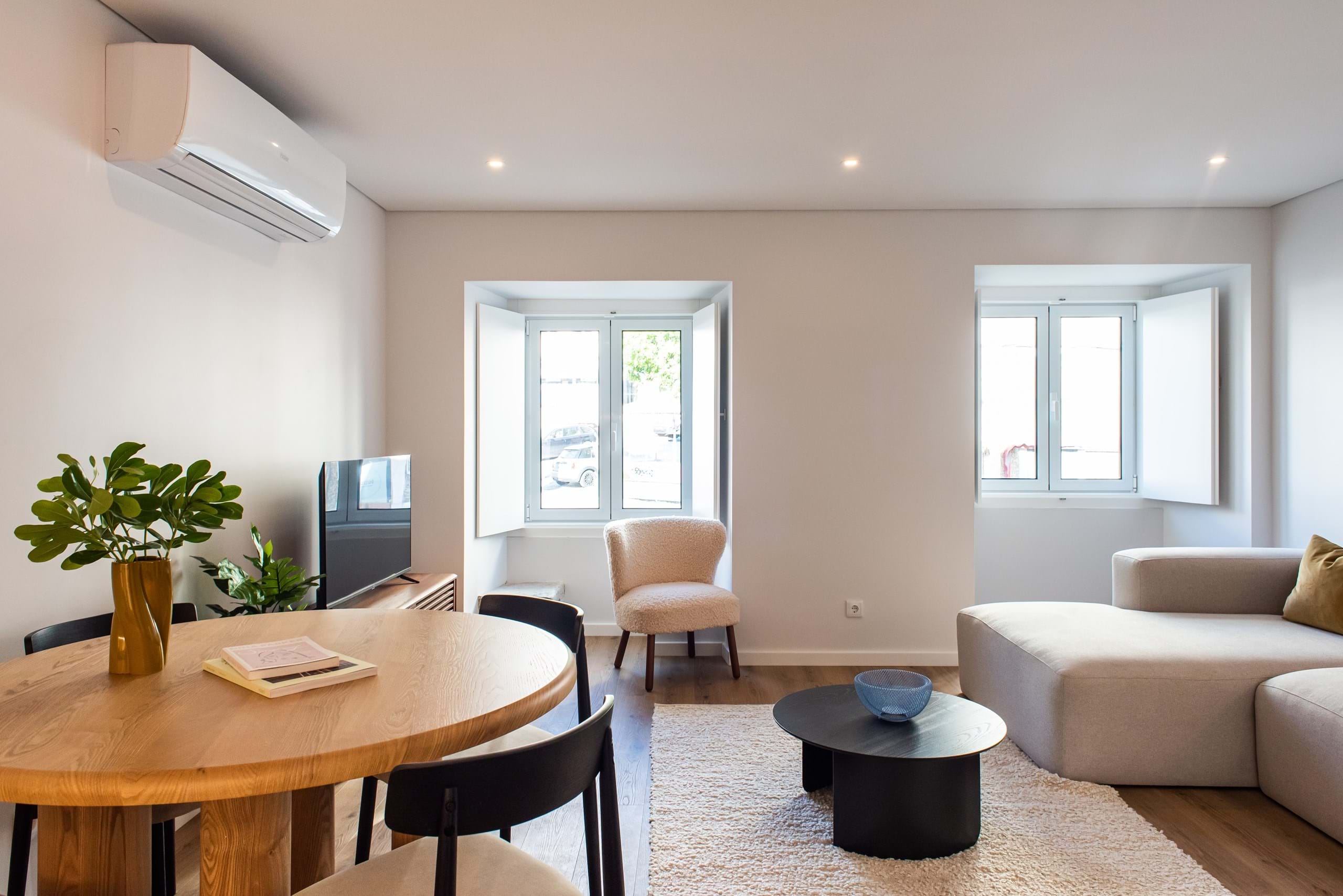 Lisboa, Lisbon, 1150-287, PT, 2 Bedrooms Bedrooms, ,2 BathroomsBathrooms,Residential,For Sale,1793938
