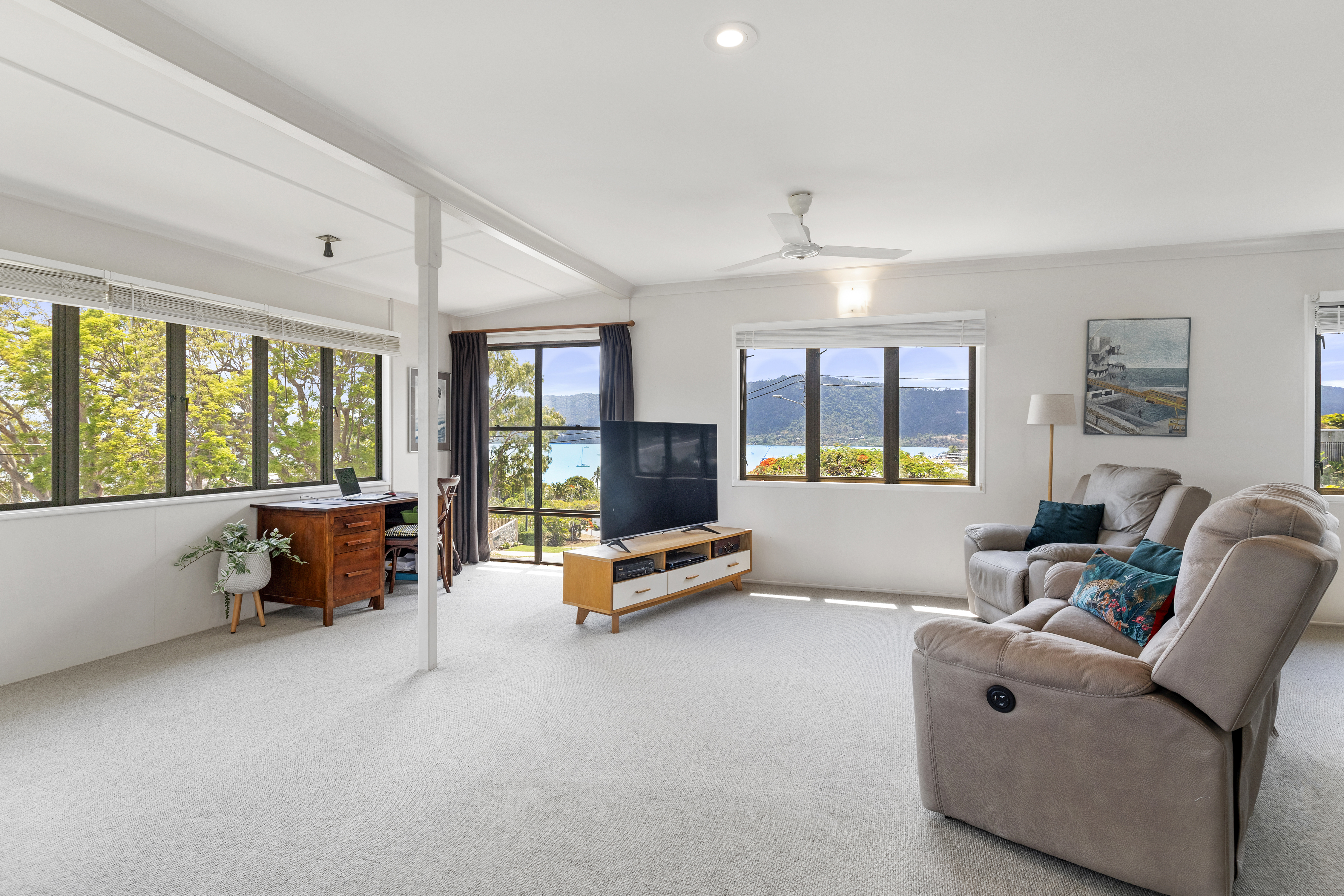  6 Ocean View Avenue, Airlie Beach - 物件實景