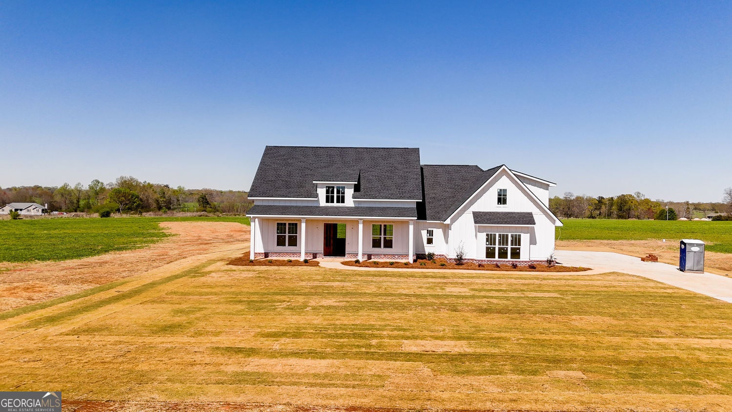 Barnesville, Georgia, 30204, United States, 4 Bedrooms Bedrooms, ,4 BathroomsBathrooms,Residential,For Sale,1859101
