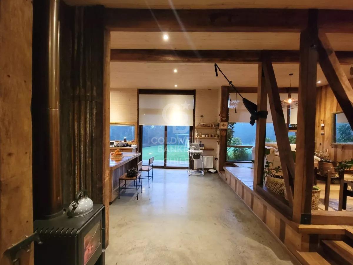 Puerto Varas, Chile, 5 Bedrooms Bedrooms, ,4 BathroomsBathrooms,Residential,For Sale,1971659