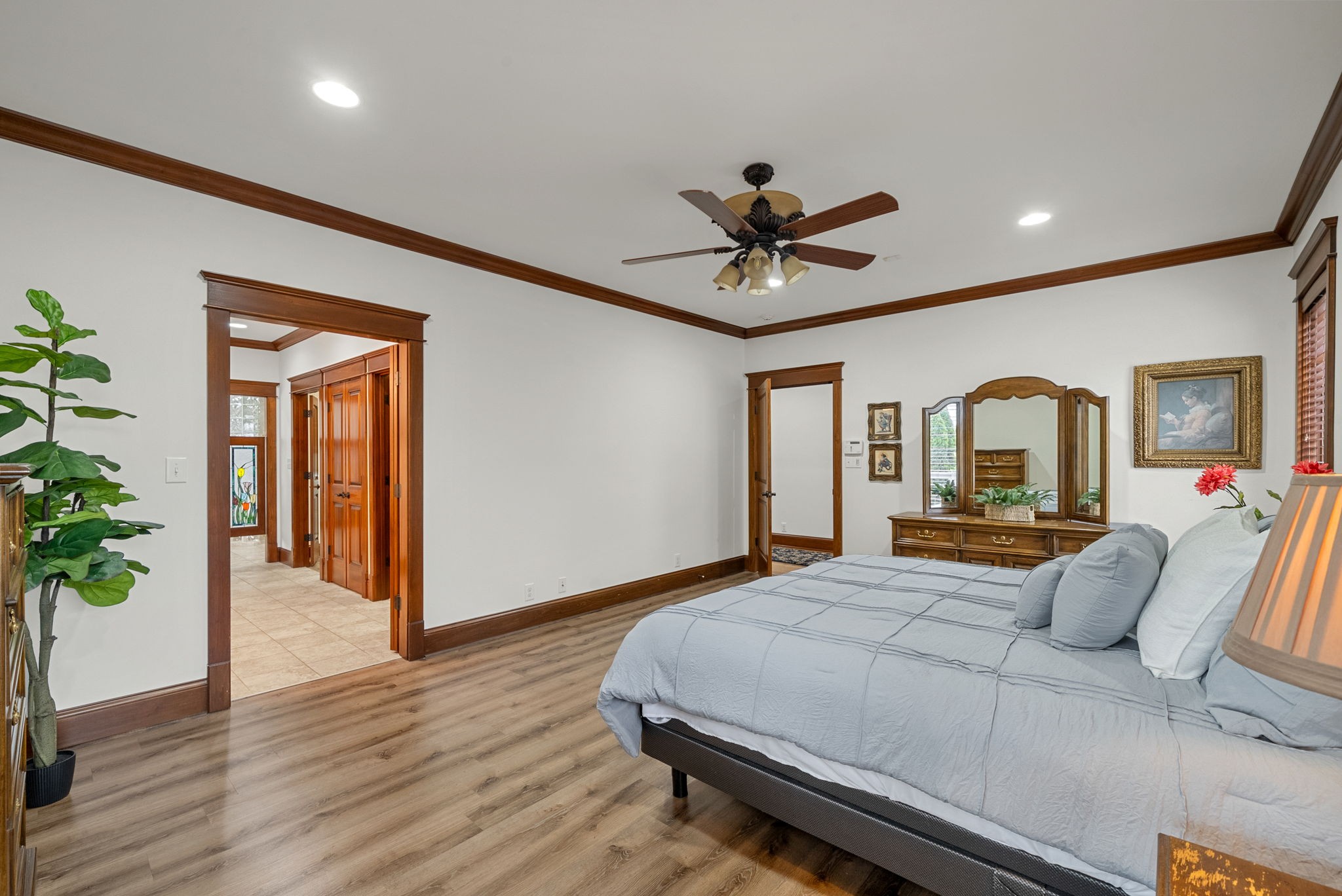 Clarksville, Tennessee, 37040, United States, 4 Bedrooms Bedrooms, ,4 BathroomsBathrooms,Residential,For Sale,1981354