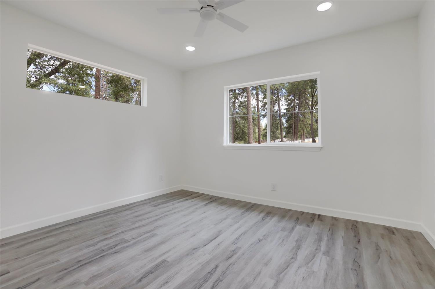 Grass Valley, California, 95949, United States, 4 Bedrooms Bedrooms, ,3 BathroomsBathrooms,Residential,For Sale,1905490