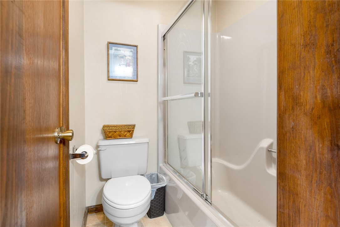 Compton, Arkansas, 72624, United States, 5 Bedrooms Bedrooms, ,3 BathroomsBathrooms,Residential,For Sale,1805954