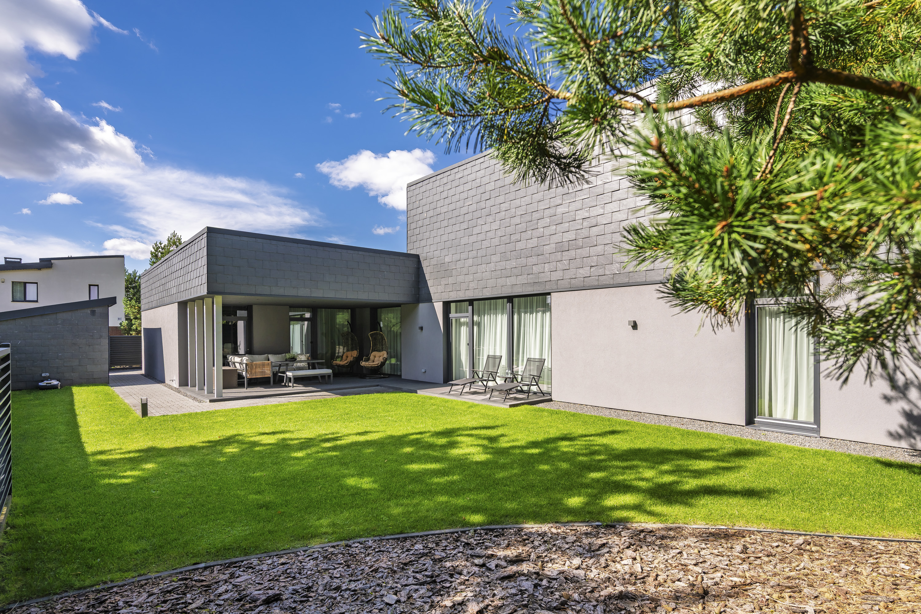  Architecture, Light and the Serenity of Pines - 物件實景