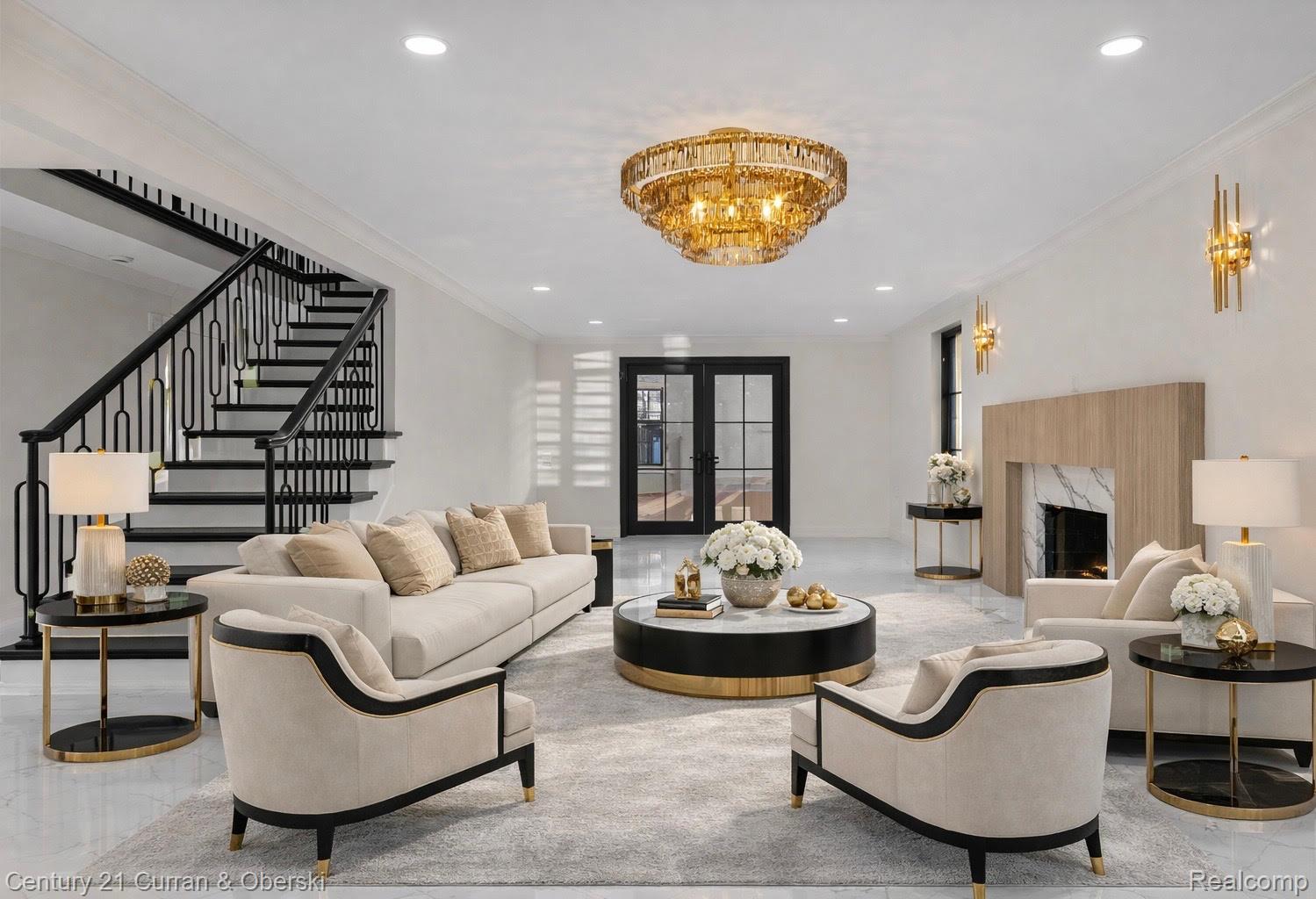 Dearborn, Michigan, 48128, United States, 5 Bedrooms Bedrooms, ,5 BathroomsBathrooms,Residential,For Sale,2030794