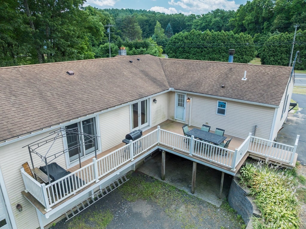 Montague, Massachusetts, 01376, United States, 5 Bedrooms Bedrooms, ,3 BathroomsBathrooms,Residential,For Sale,1901408