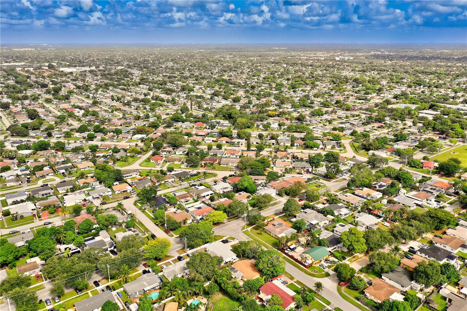Hollywood, Florida, 33024, United States, 3 Bedrooms Bedrooms, ,2 BathroomsBathrooms,Residential,For Sale,1892932