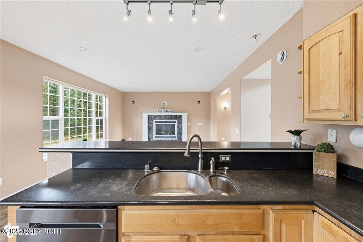 Sterling, Alaska, 99672, United States, 4 Bedrooms Bedrooms, ,3 BathroomsBathrooms,Residential,For Sale,1974036