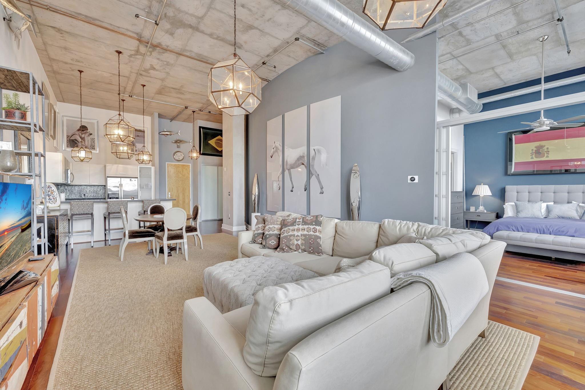 Fort Lauderdale, Florida, 33301, United States, 2 Bedrooms Bedrooms, ,2 BathroomsBathrooms,Residential,For Sale,1977378