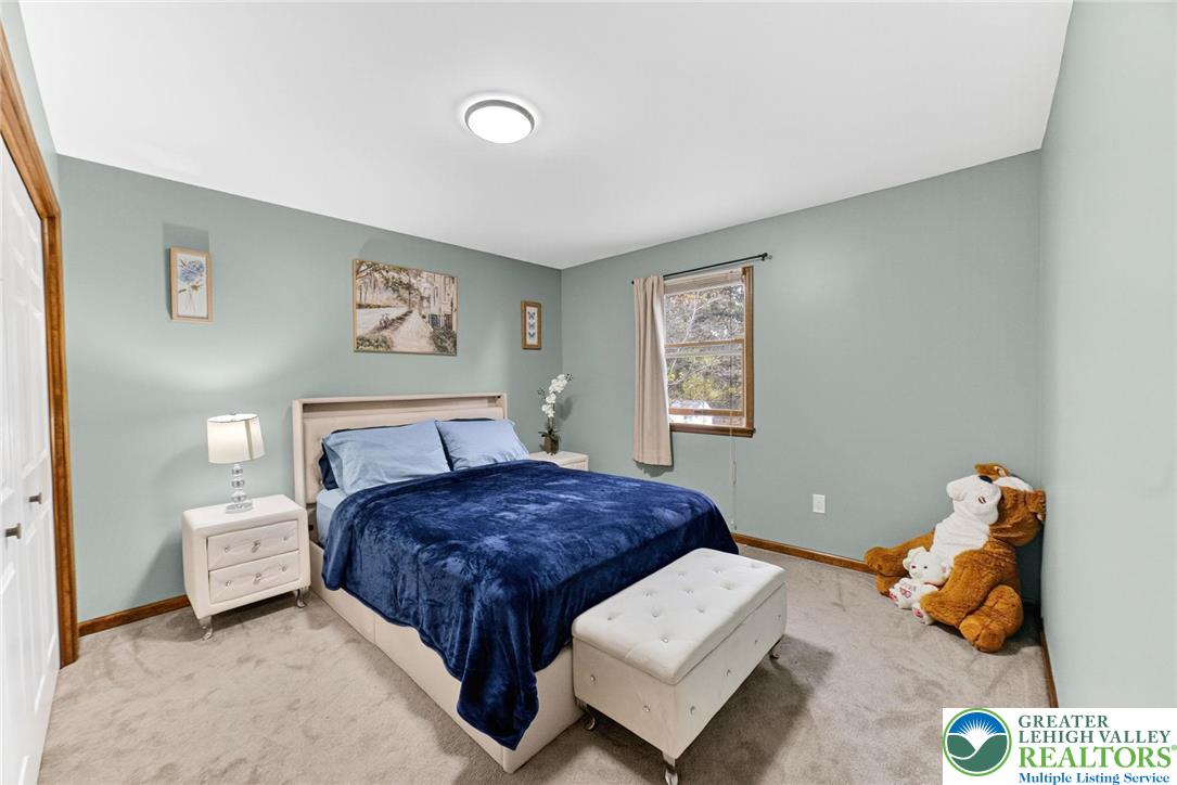 North Whitehall Twp, Pennsylvania, 18069, United States, 4 Bedrooms Bedrooms, ,3 BathroomsBathrooms,Residential,For Sale,1987552