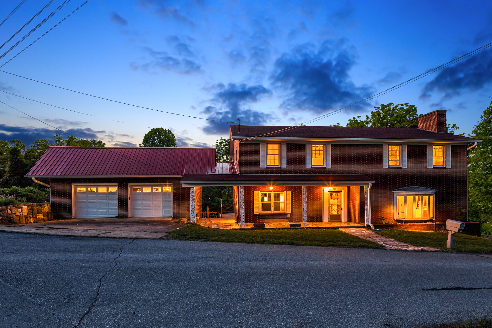 Mars Hill, North Carolina, 28754, United States, 5 Bedrooms Bedrooms, ,3 BathroomsBathrooms,Residential,For Sale,2049468