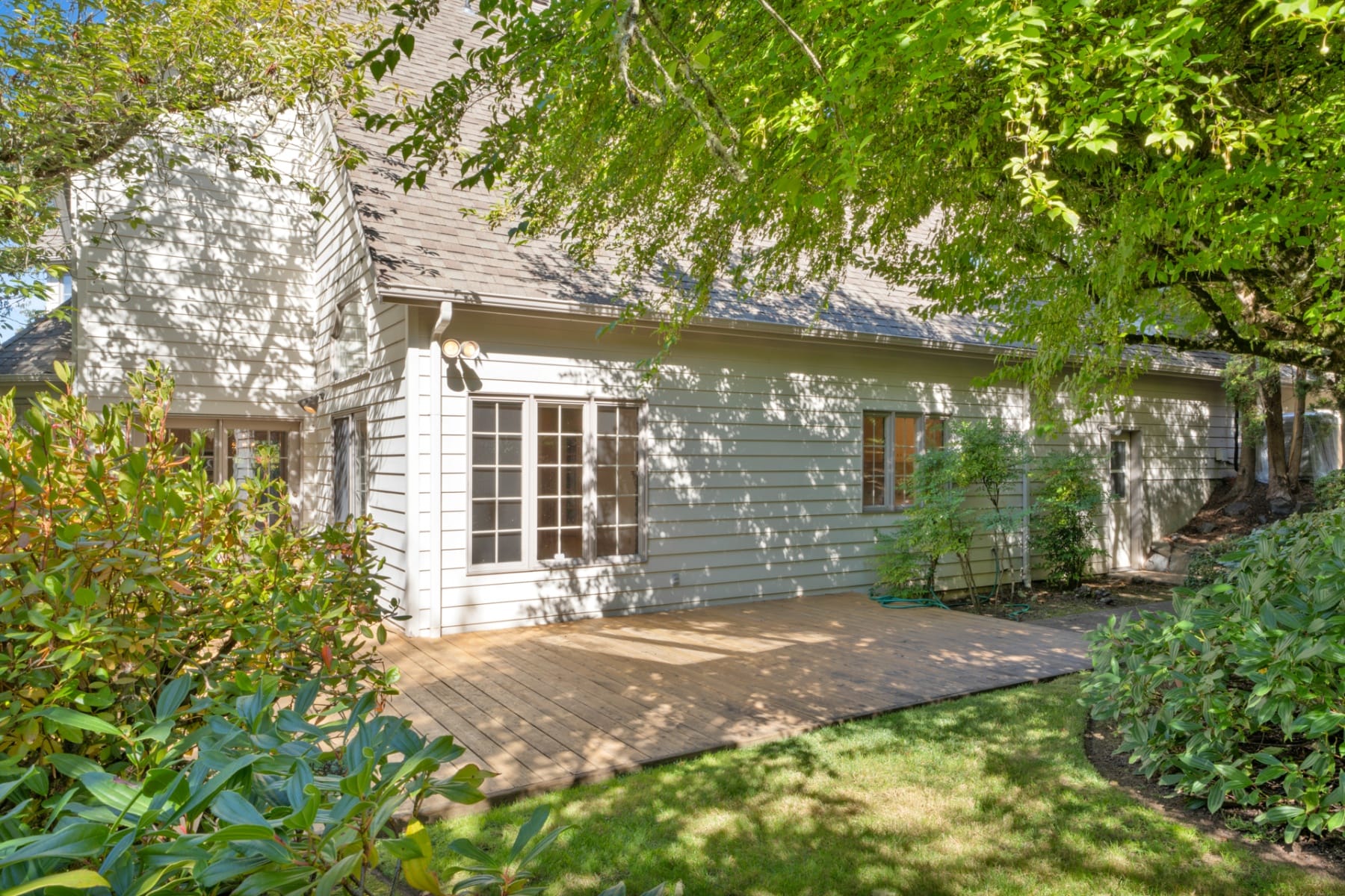  2574 W 28TH AVE Eugene, OR 97405 - 物件實景