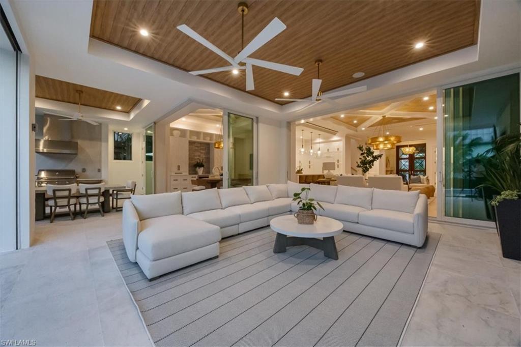 Naples, Florida, 34102, United States, 4 Bedrooms Bedrooms, ,6 BathroomsBathrooms,Residential,For Sale,1987557