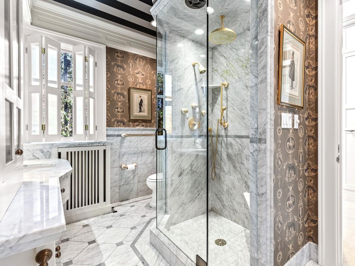 Minneapolis, Minnesota, 55405, United States, 4 Bedrooms Bedrooms, ,4 BathroomsBathrooms,Residential,For Sale,1821266