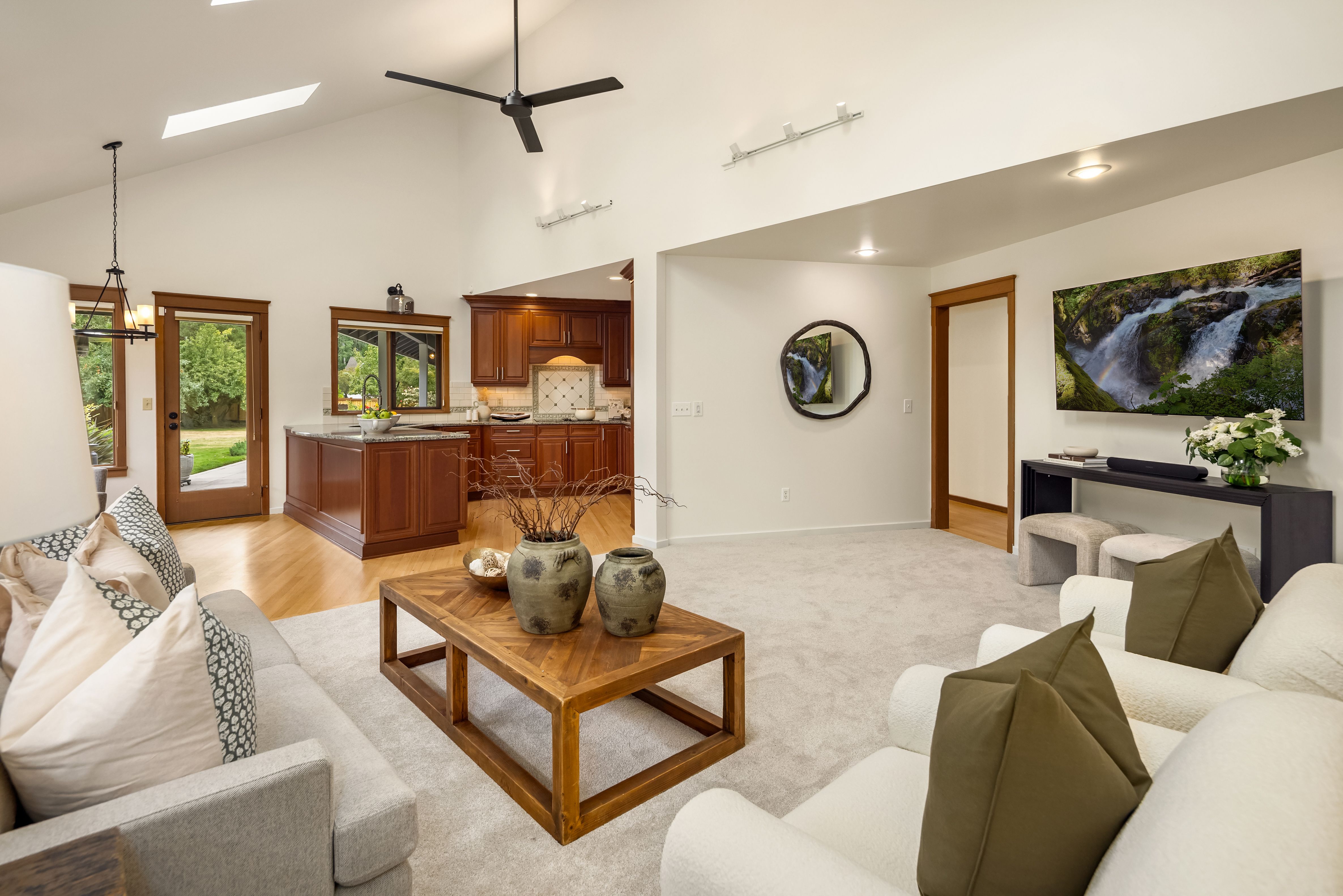  14246 157th Place NE, Woodinville, WA 98072 - 物件實景