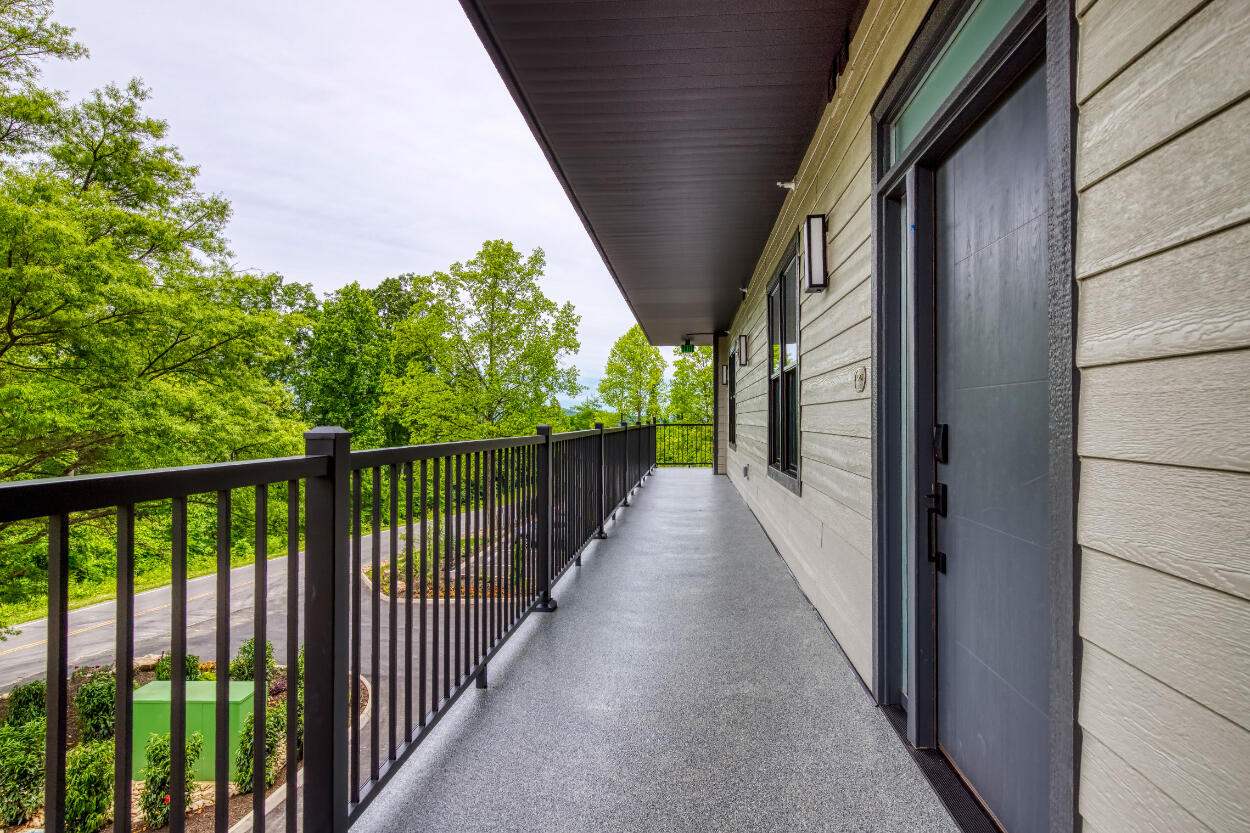 Gatlinburg, Tennessee, 37738, United States, 3 Bedrooms Bedrooms, ,4 BathroomsBathrooms,Residential,For Sale,2027383