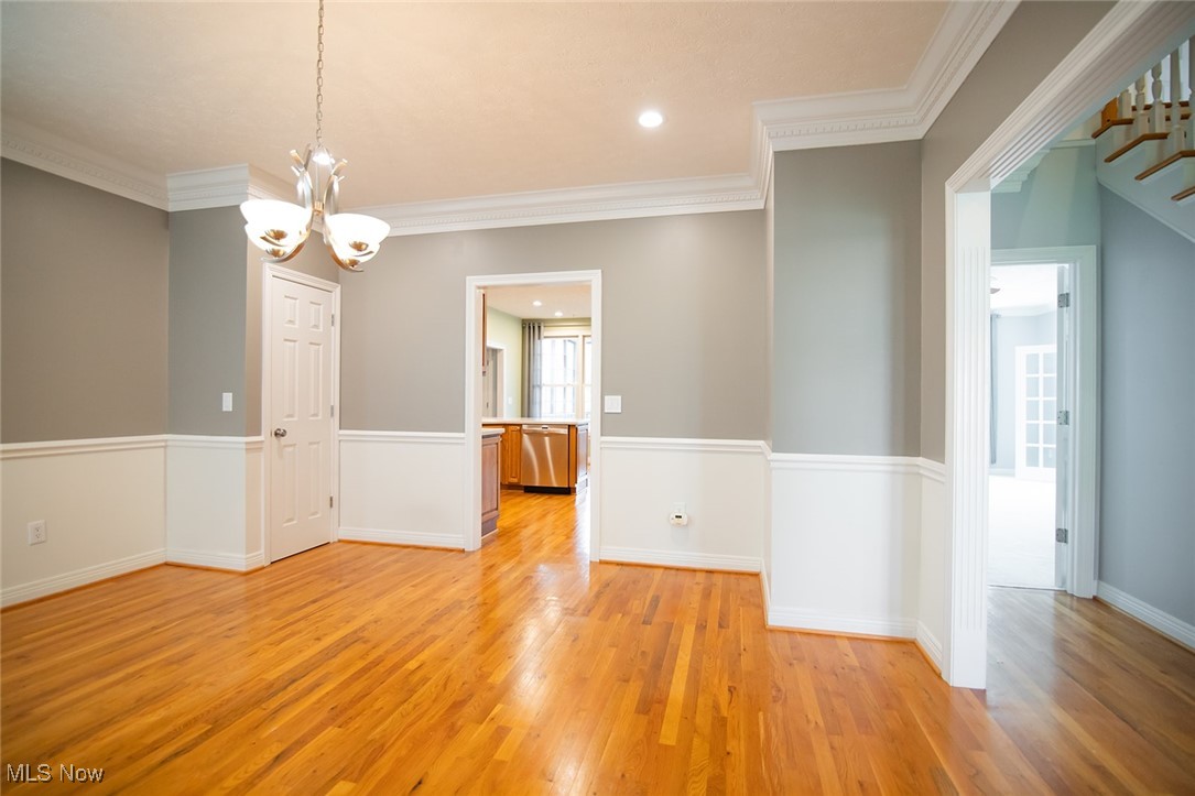 Vienna, West Virginia, 26105, United States, 4 Bedrooms Bedrooms, ,5 BathroomsBathrooms,Residential,For Sale,1987496