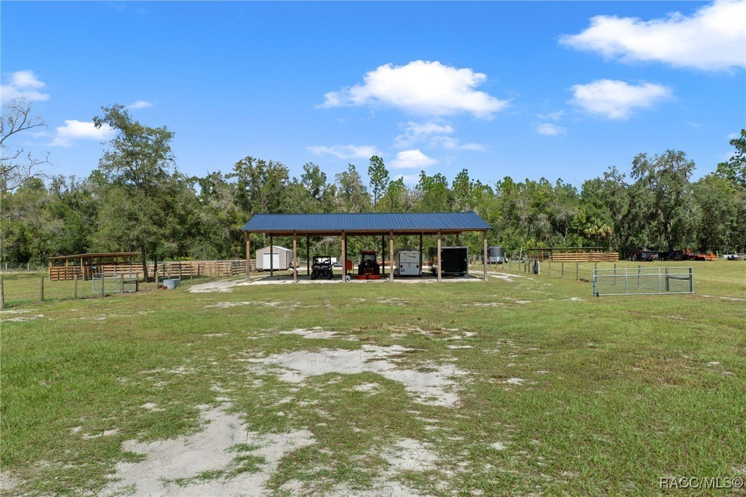 Crystal River, Florida, 34428, United States, 4 Bedrooms Bedrooms, ,4 BathroomsBathrooms,Residential,For Sale,1983688