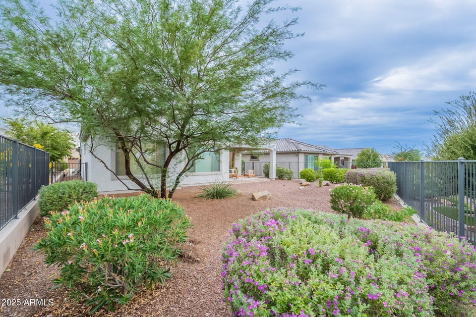 Buckeye, Arizona, 85396, United States, 2 Bedrooms Bedrooms, ,Residential,For Sale,1981579