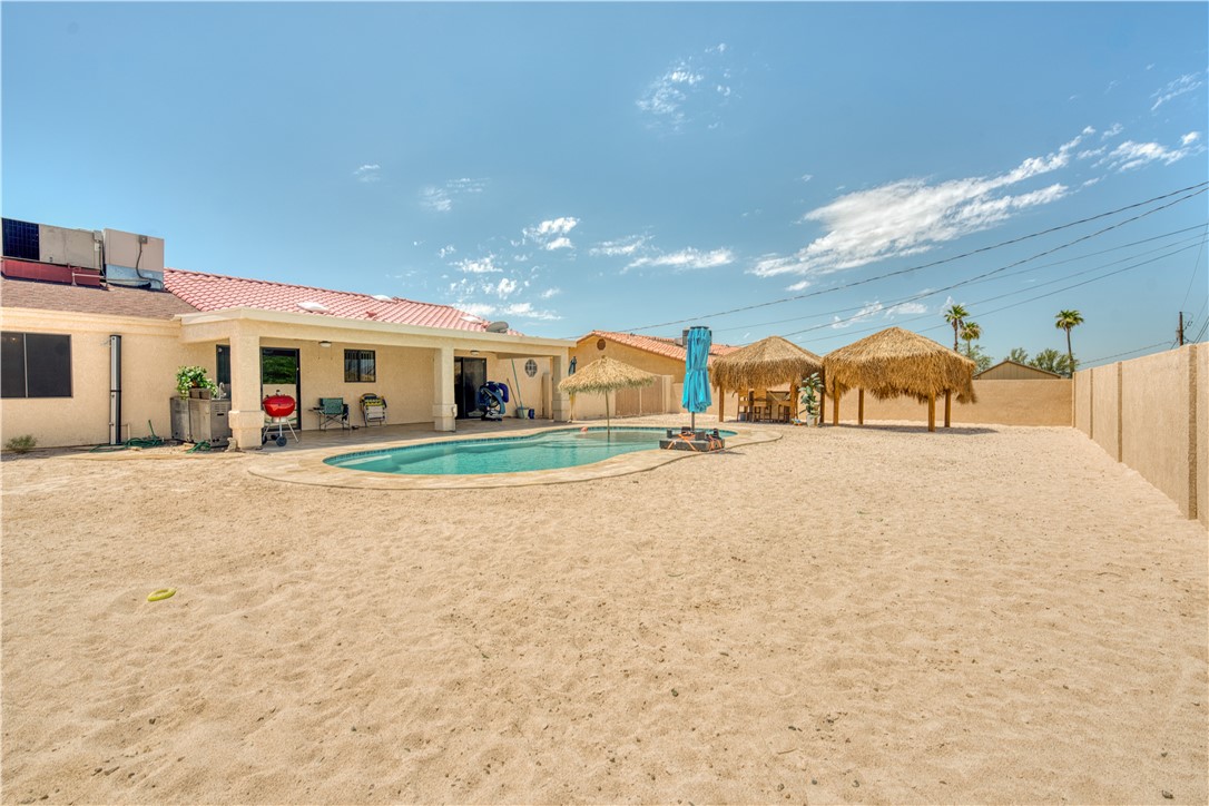 Lake Havasu, Arizona, 86403, United States, 3 Bedrooms Bedrooms, ,1 BathroomBathrooms,Residential,For Sale,1901749