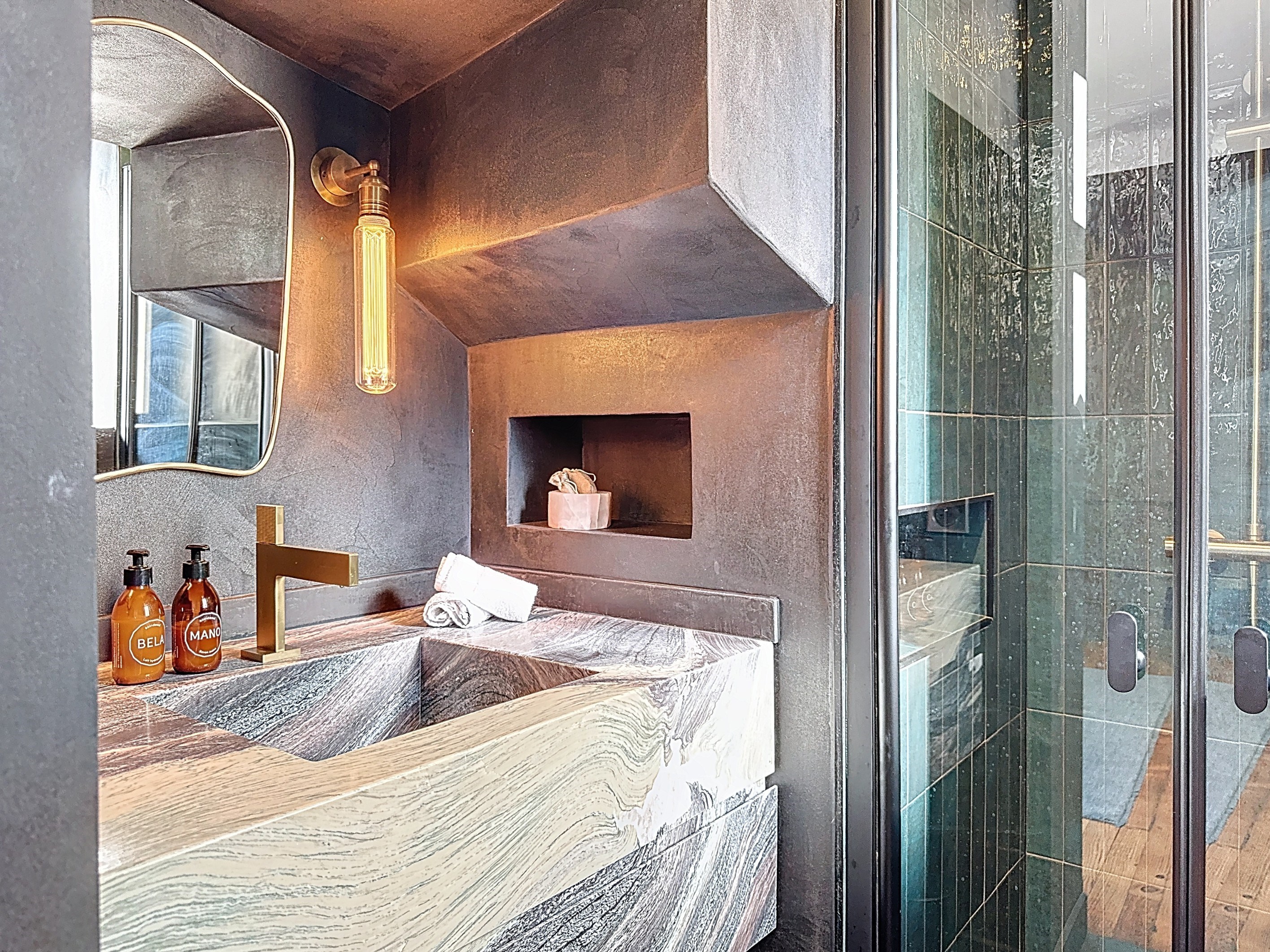  Fully Renovated Early 20th Century Manor House with Pool and Rooftop – 500 m² o… - 物件實景