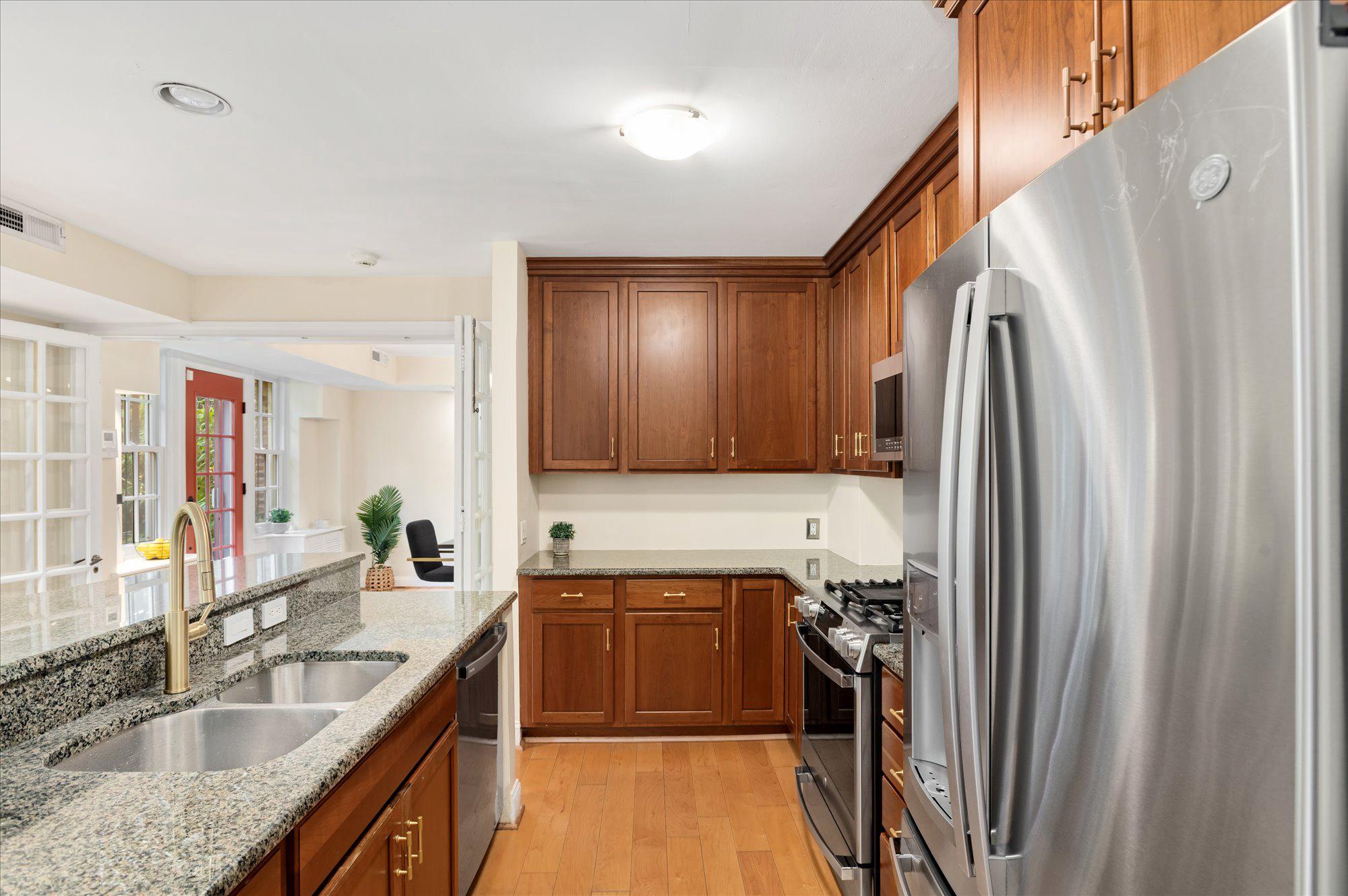  1661 Crescent Place NW, Washington, DC, 20009 - 物件實景