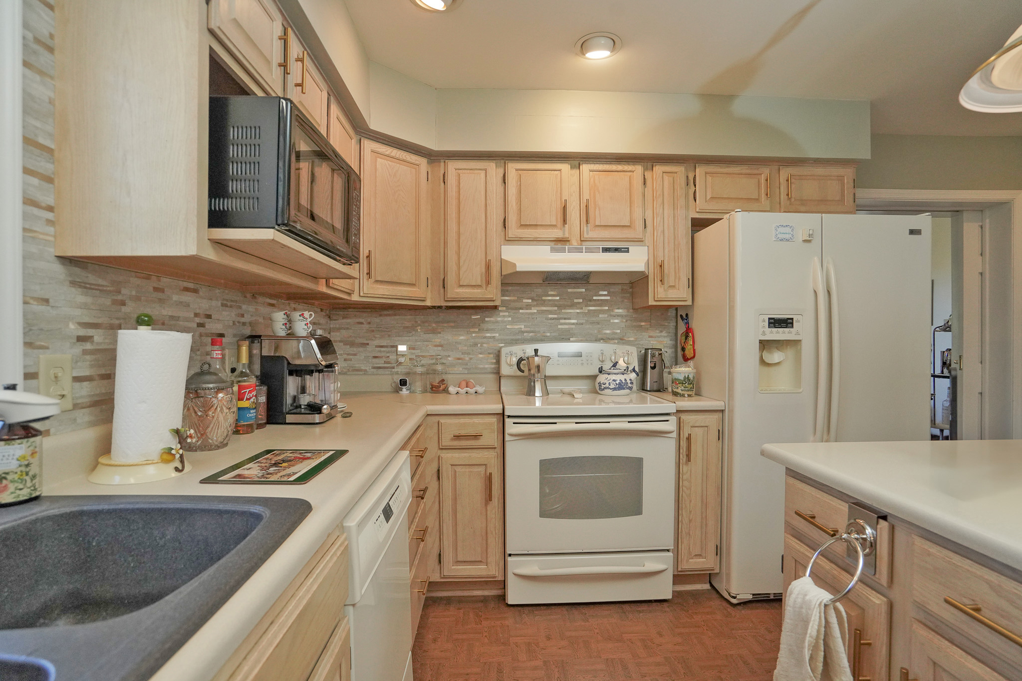 Tamaqua, Pennsylvania, 18252, United States, 4 Bedrooms Bedrooms, ,3 BathroomsBathrooms,Residential,For Sale,1980068