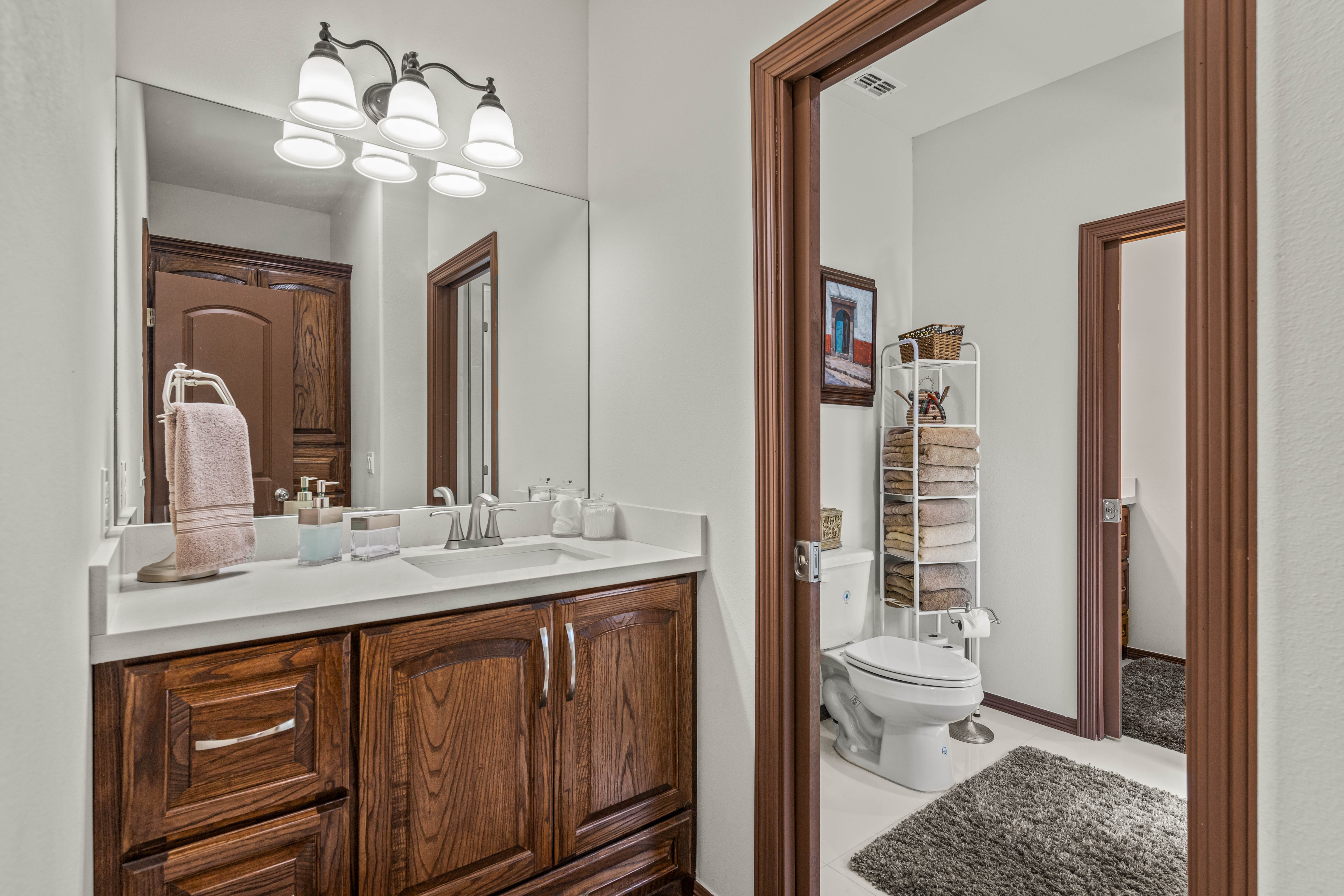 Mission, Texas, 78572, United States, 3 Bedrooms Bedrooms, ,4 BathroomsBathrooms,Residential,For Sale,1762015