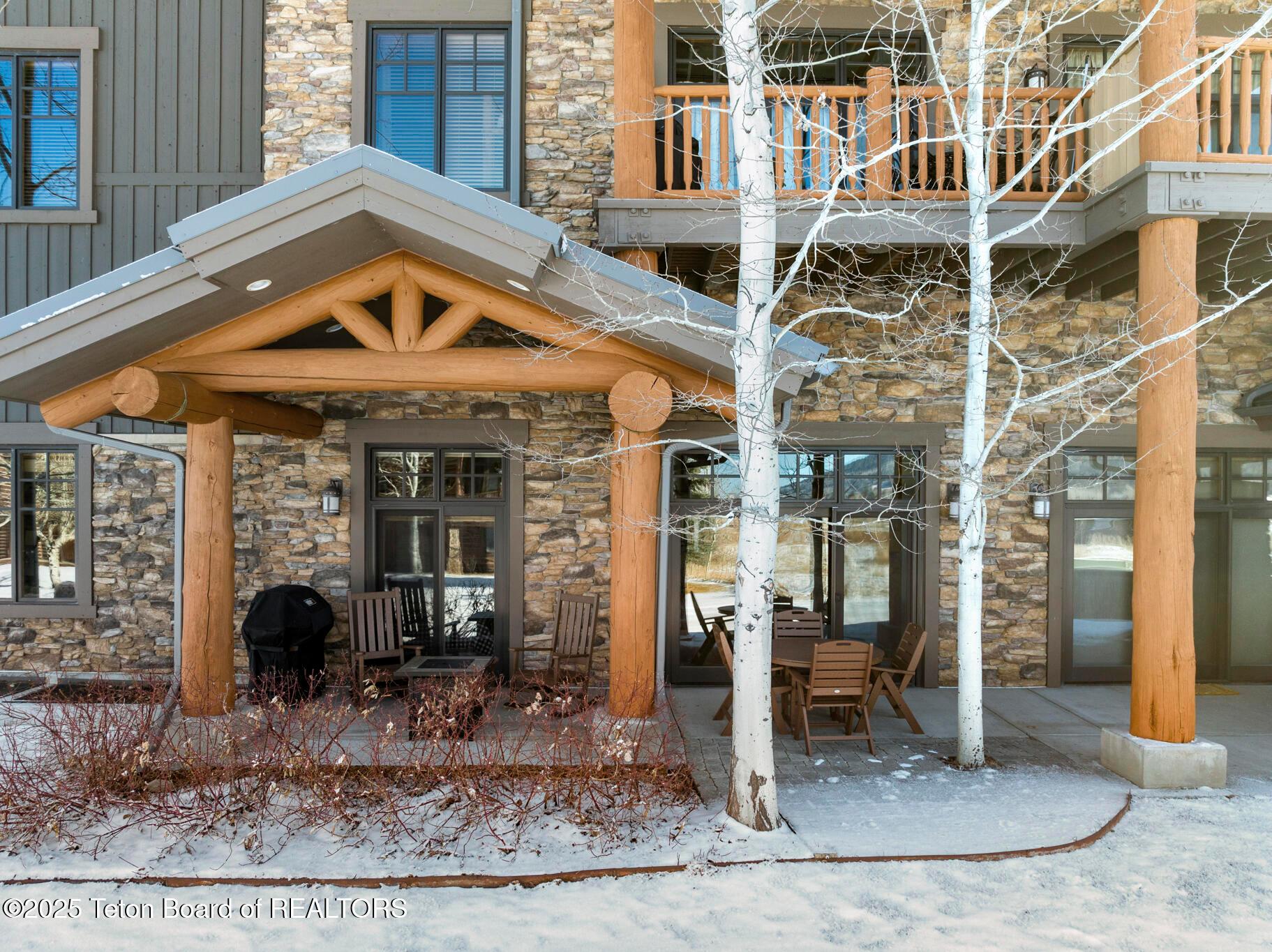 Victor, Idaho, 83455, United States, 3 Bedrooms Bedrooms, ,2 BathroomsBathrooms,Residential,For Sale,2003126