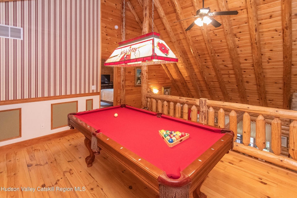 New Paltz, New York, 12561, United States, 3 Bedrooms Bedrooms, ,3 BathroomsBathrooms,Residential,For Sale,1873617