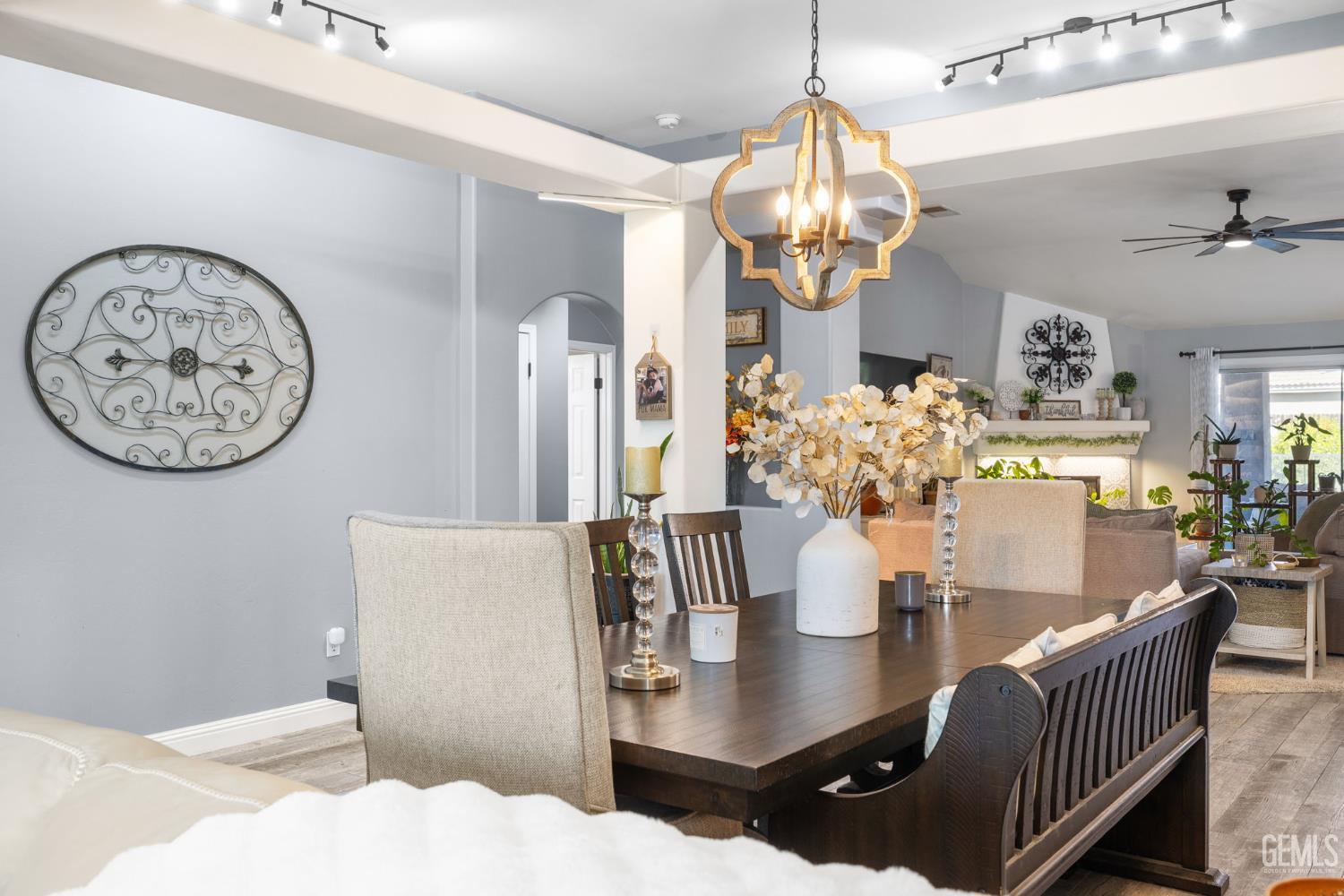 Bakersfield, California, 93312, United States, 4 Bedrooms Bedrooms, ,2 BathroomsBathrooms,Residential,For Sale,1970807