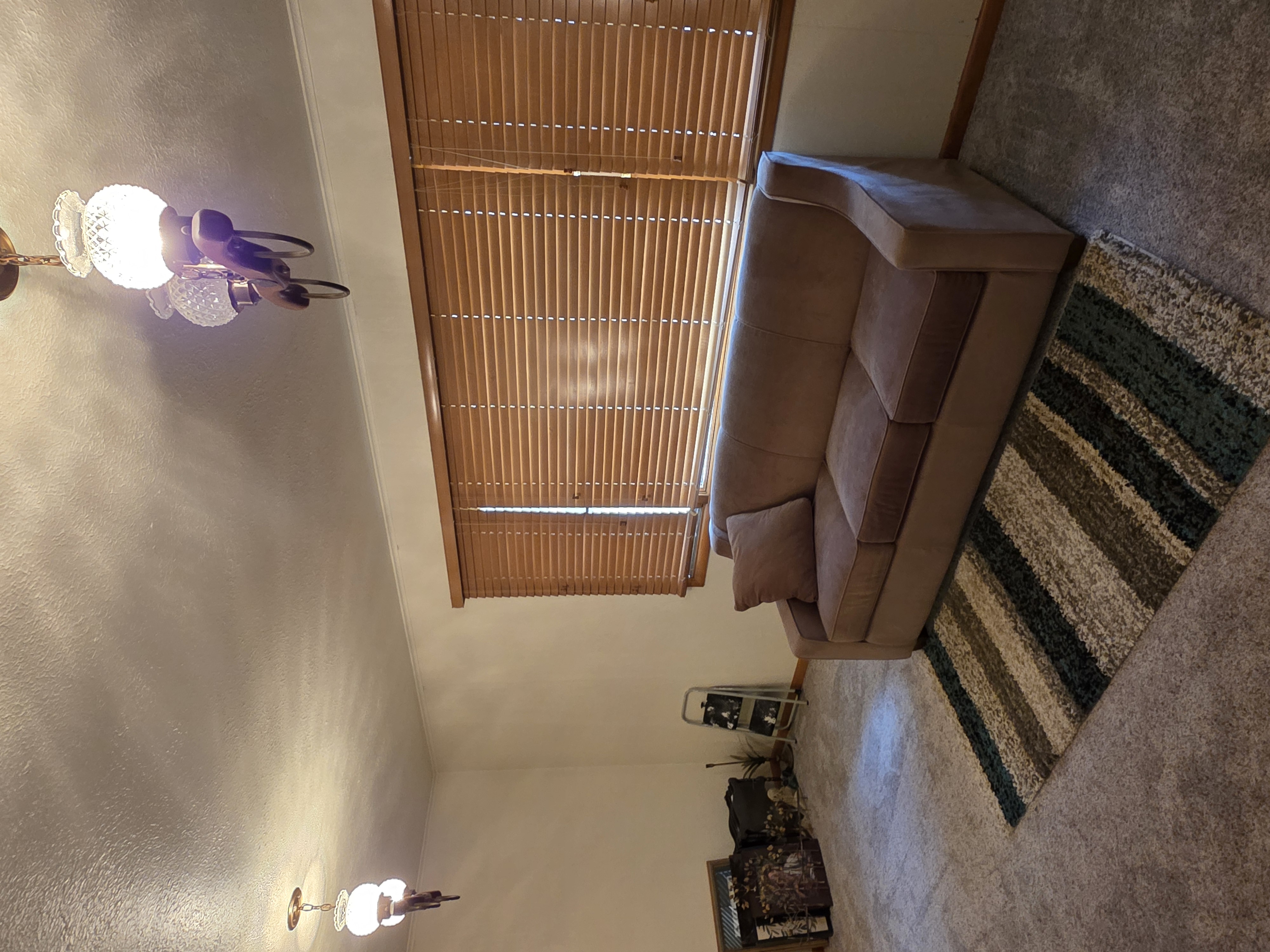 Dillon, Montana, 59725, United States, 5 Bedrooms Bedrooms, ,4 BathroomsBathrooms,Residential,For Sale,1980555