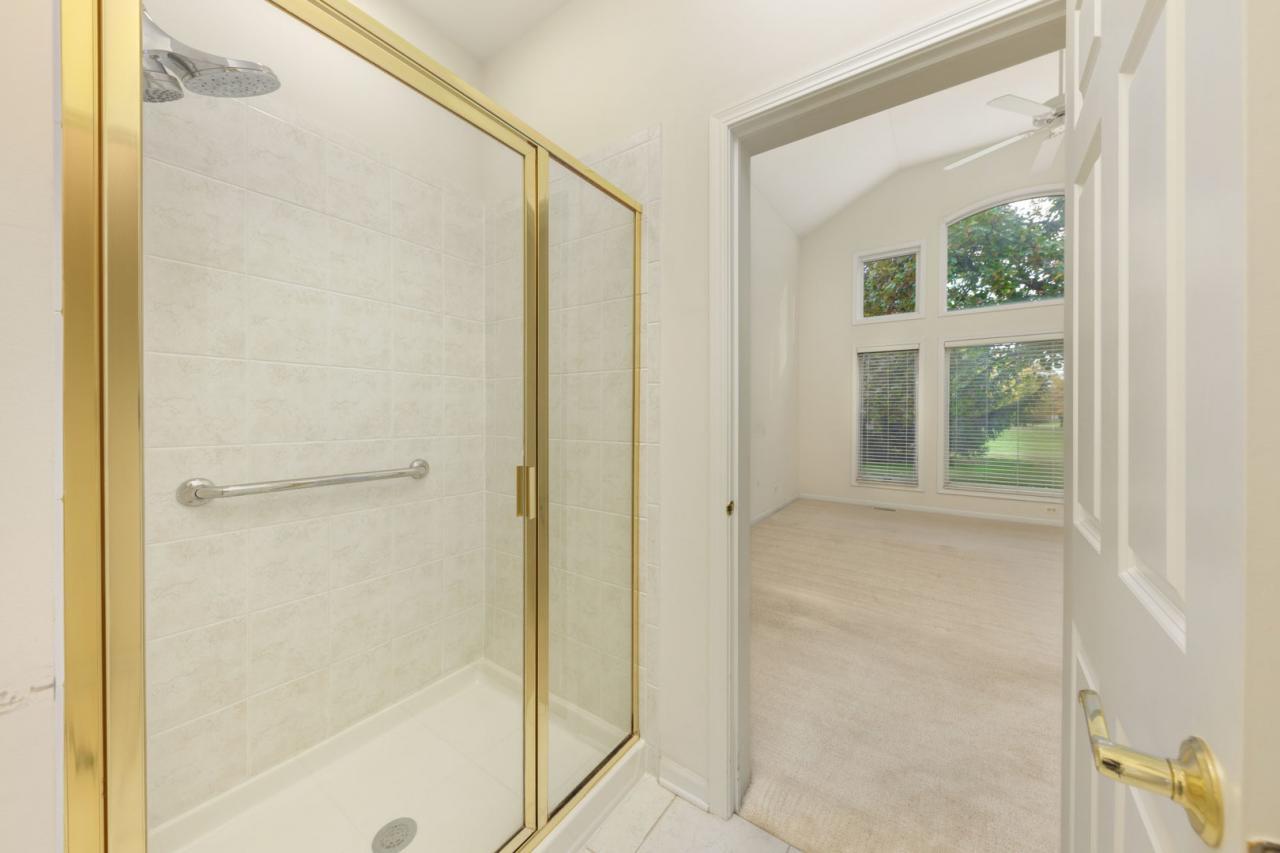 2353 Woodglen Drive, Aurora, Illinois, 60502, United States, 3 Bedrooms Bedrooms, ,3 BathroomsBathrooms,Residential,For Sale,2353 Woodglen Drive,1682401