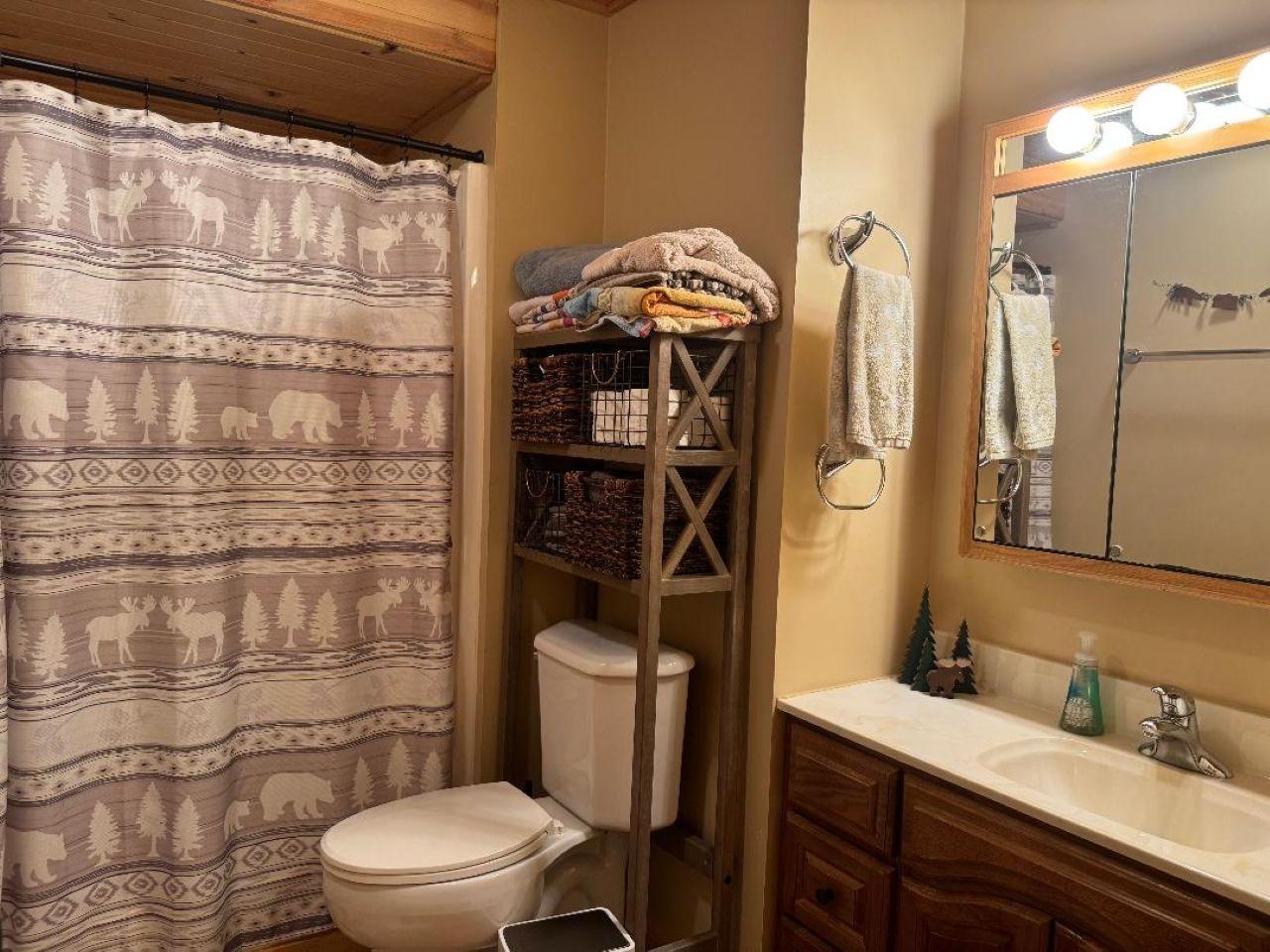 Eisenstein, Wisconsin, 54552, United States, 4 Bedrooms Bedrooms, ,3 BathroomsBathrooms,Residential,For Sale,1974419