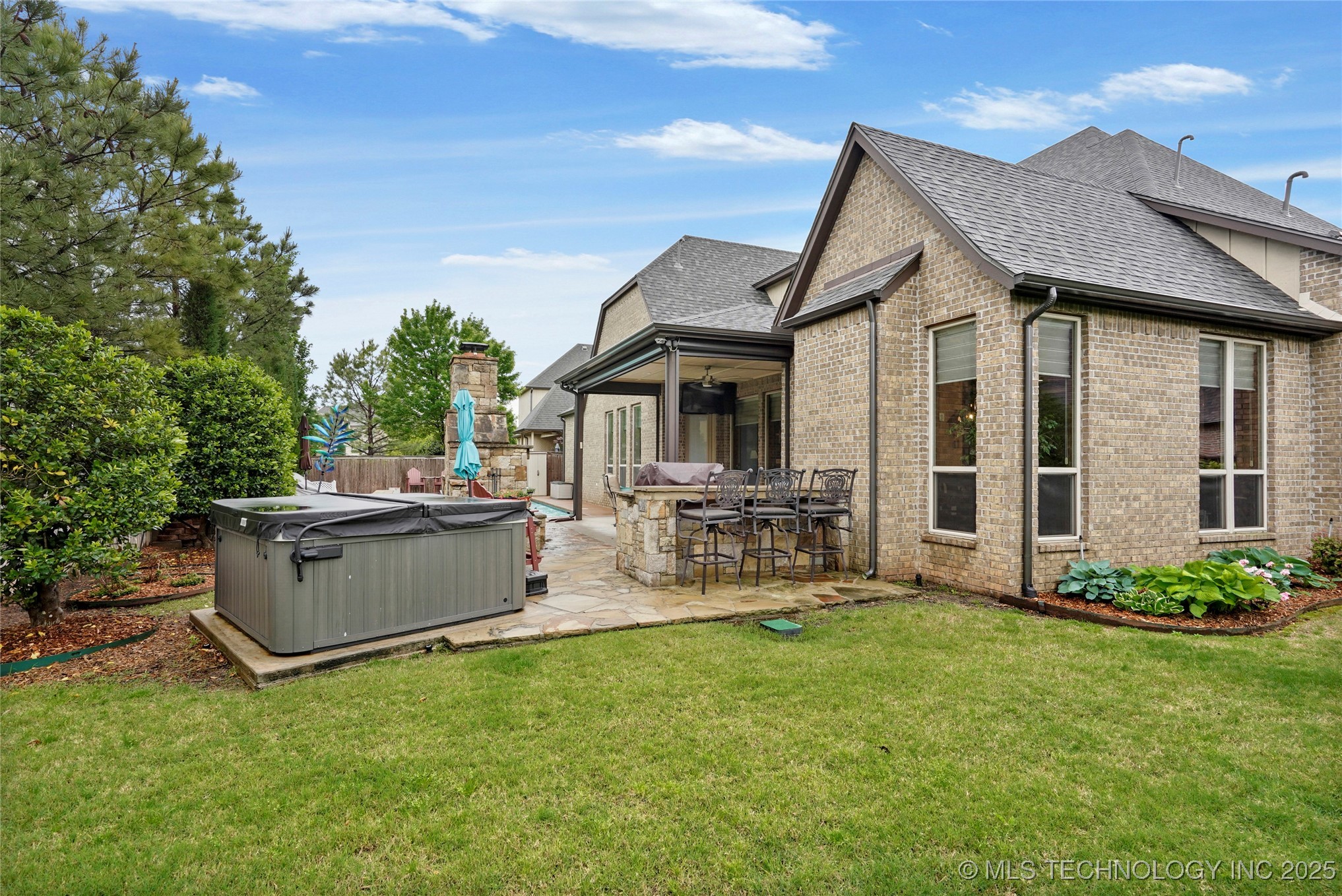 Broken Arrow, Oklahoma, 74011, United States, 5 Bedrooms Bedrooms, ,5 BathroomsBathrooms,Residential,For Sale,1793326