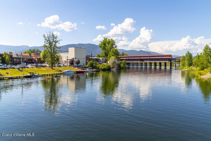 Sandpoint, Idaho, 83864, United States, 4 Bedrooms Bedrooms, ,3 BathroomsBathrooms,Residential,For Sale,1991362