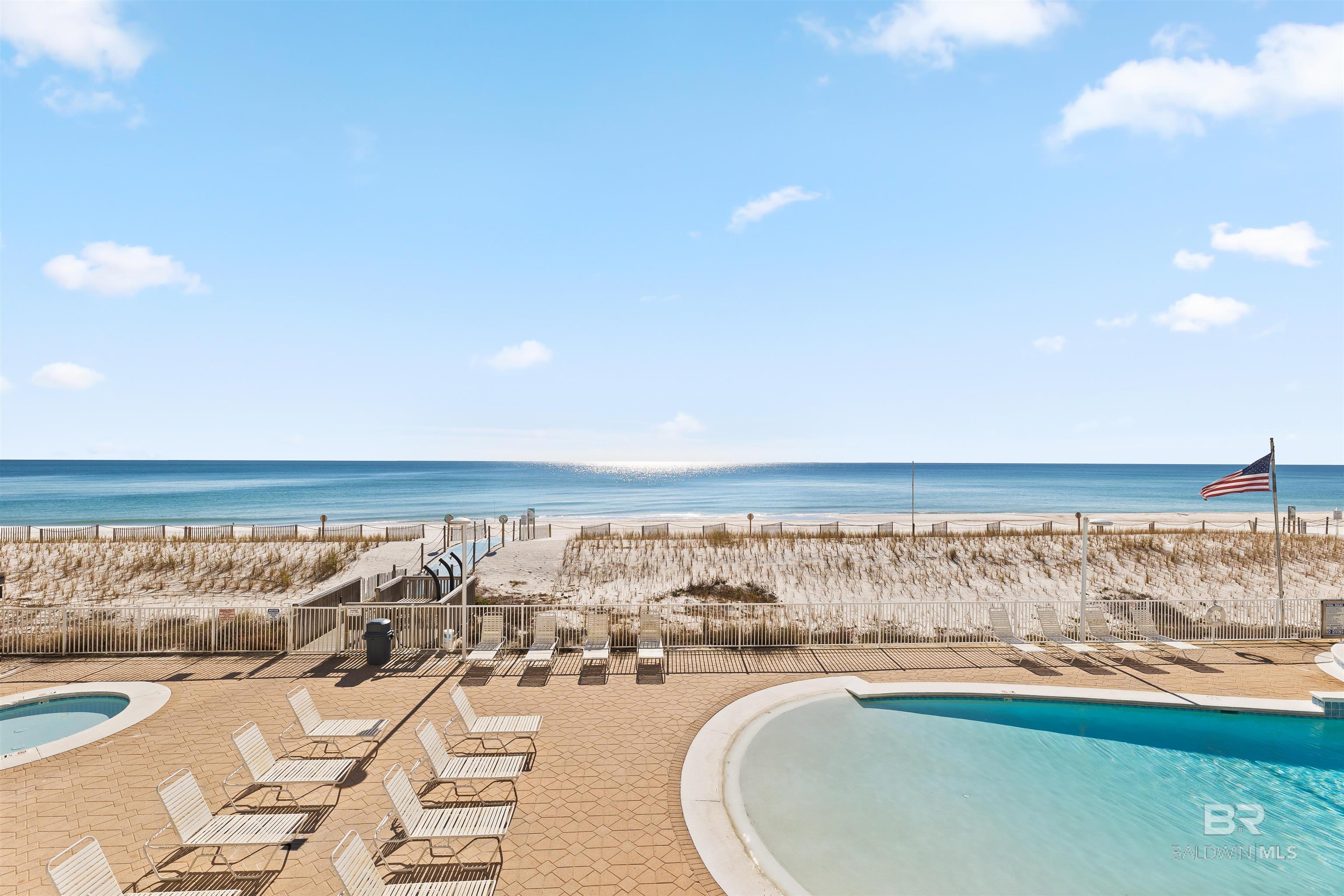 Gulf Shores, Alabama, 36542, United States, 2 Bedrooms Bedrooms, ,2 BathroomsBathrooms,Residential,For Sale,1686975