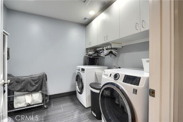 Ahwahnee, California, 93601, United States, 5 Bedrooms Bedrooms, ,4 BathroomsBathrooms,Residential,For Sale,1979004