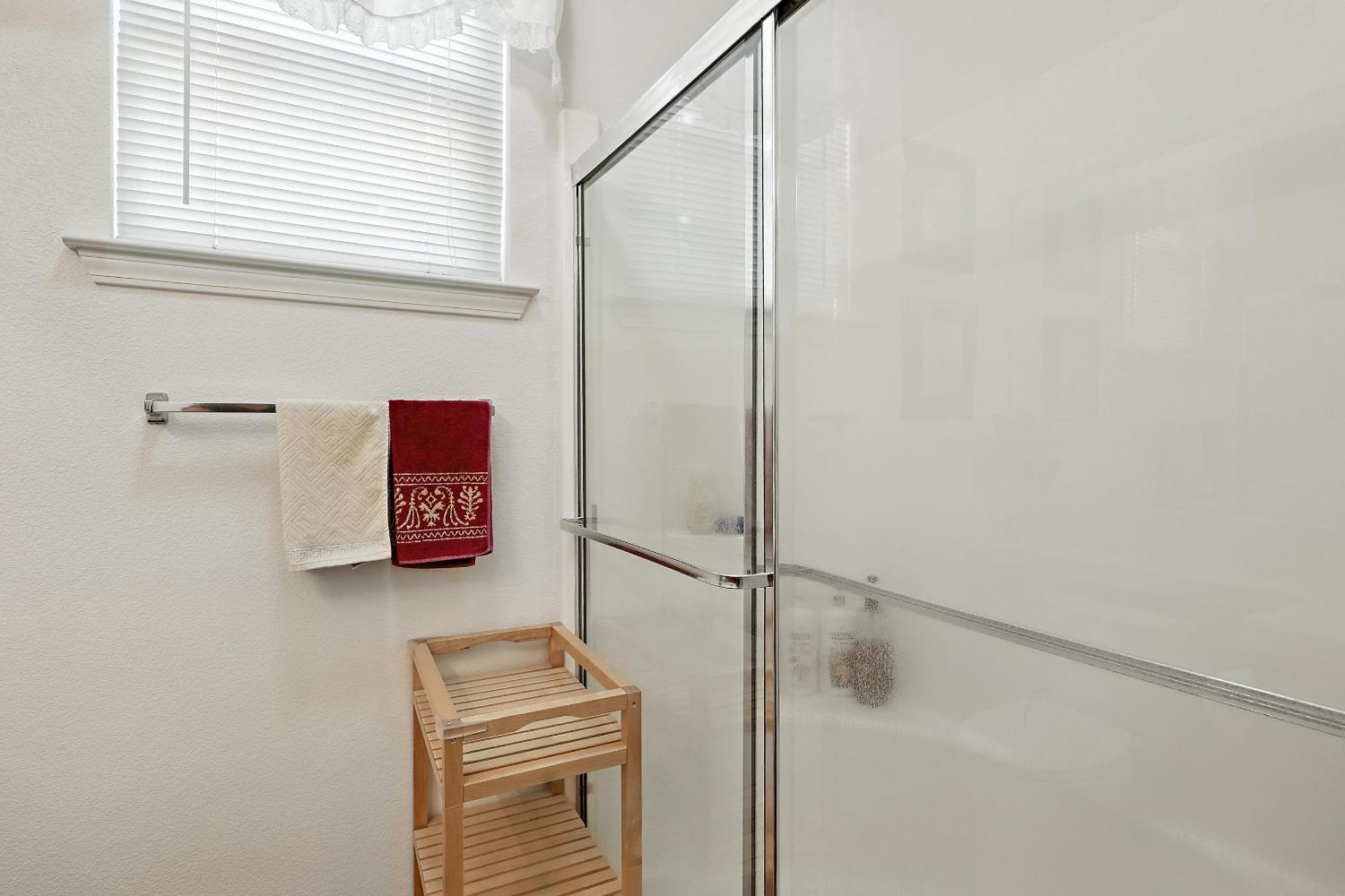 Chowchilla, California, 93610, United States, 4 Bedrooms Bedrooms, ,3 BathroomsBathrooms,Residential,For Sale,2010319