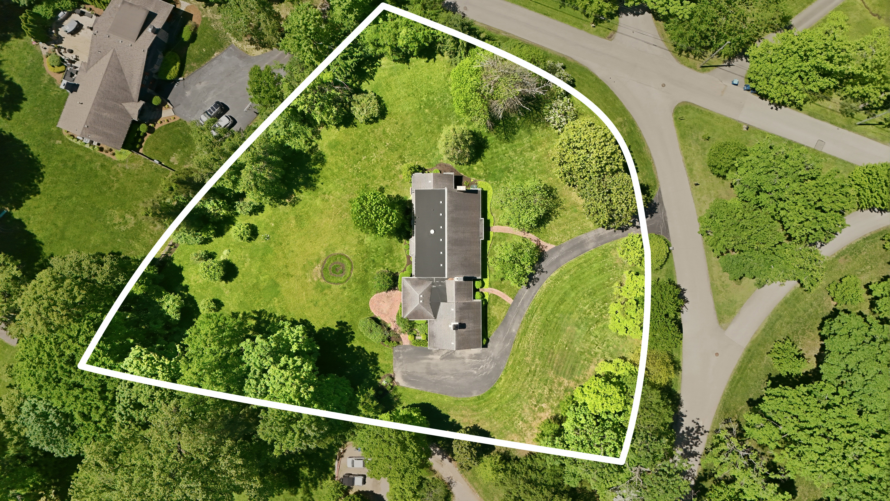  12000 Hazelwood Road, Anchorage, KY 40223 - 物件實景