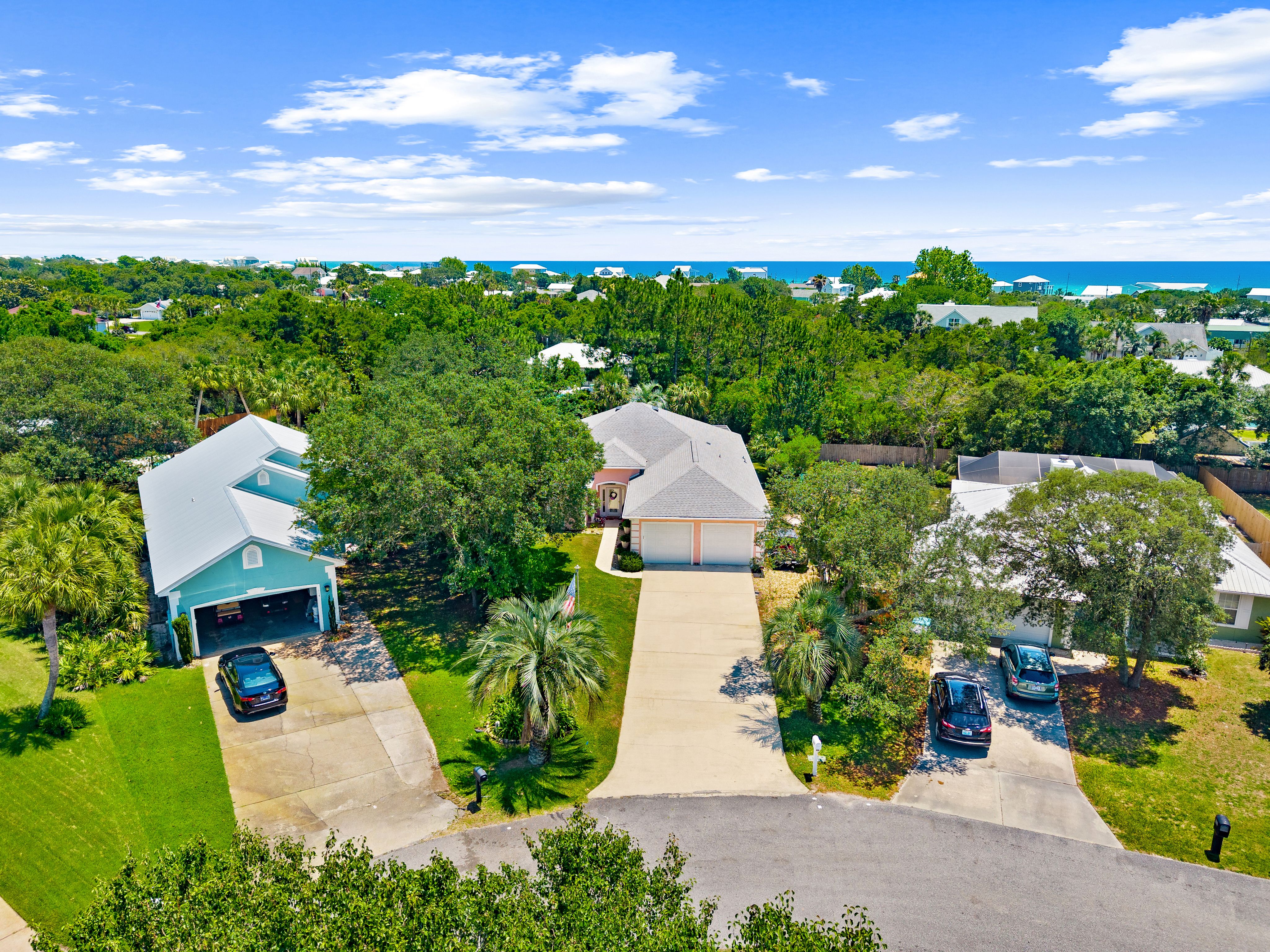  West End Panama City Beach Home with Pool & Short Distance to the Beach - 物件實景