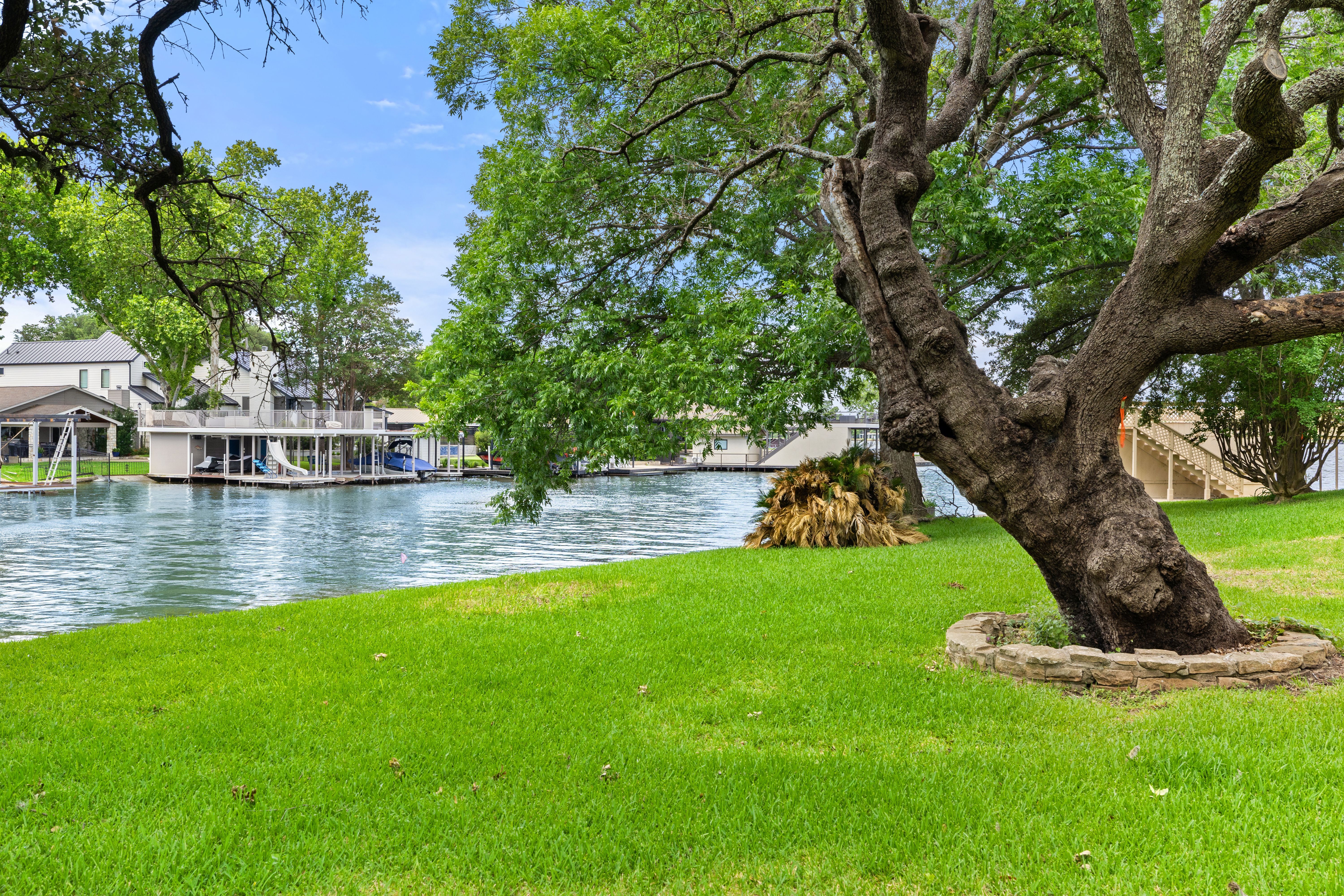  Prime Lake LBJ Waterfront Opportunity - 物件實景