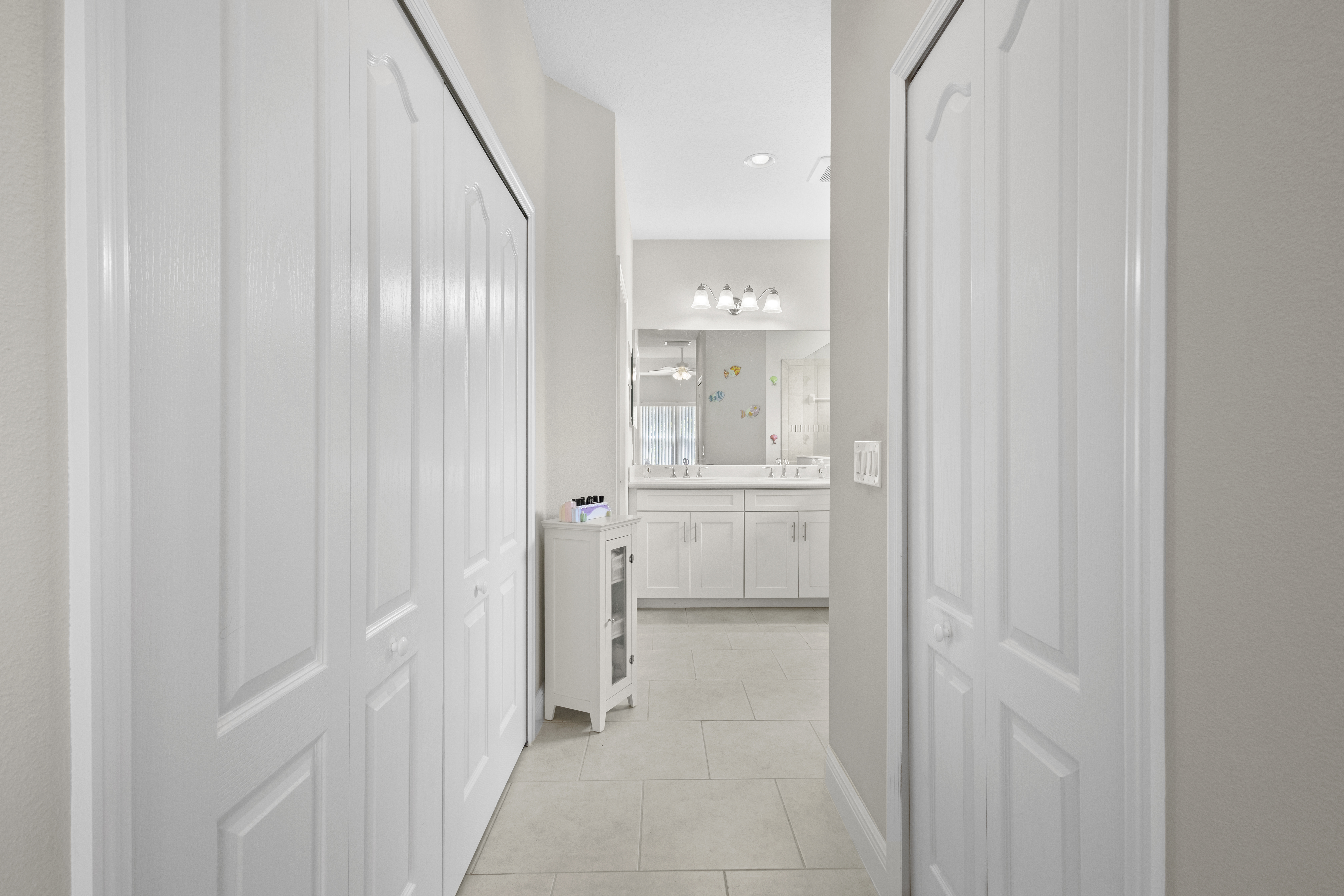 Venice, Florida, 34293, United States, 3 Bedrooms Bedrooms, ,2 BathroomsBathrooms,Residential,For Sale,1918322