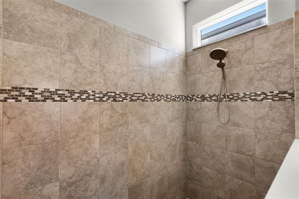 Clermont, Florida, 34711, United States, 3 Bedrooms Bedrooms, ,2 BathroomsBathrooms,Residential,For Sale,1940285
