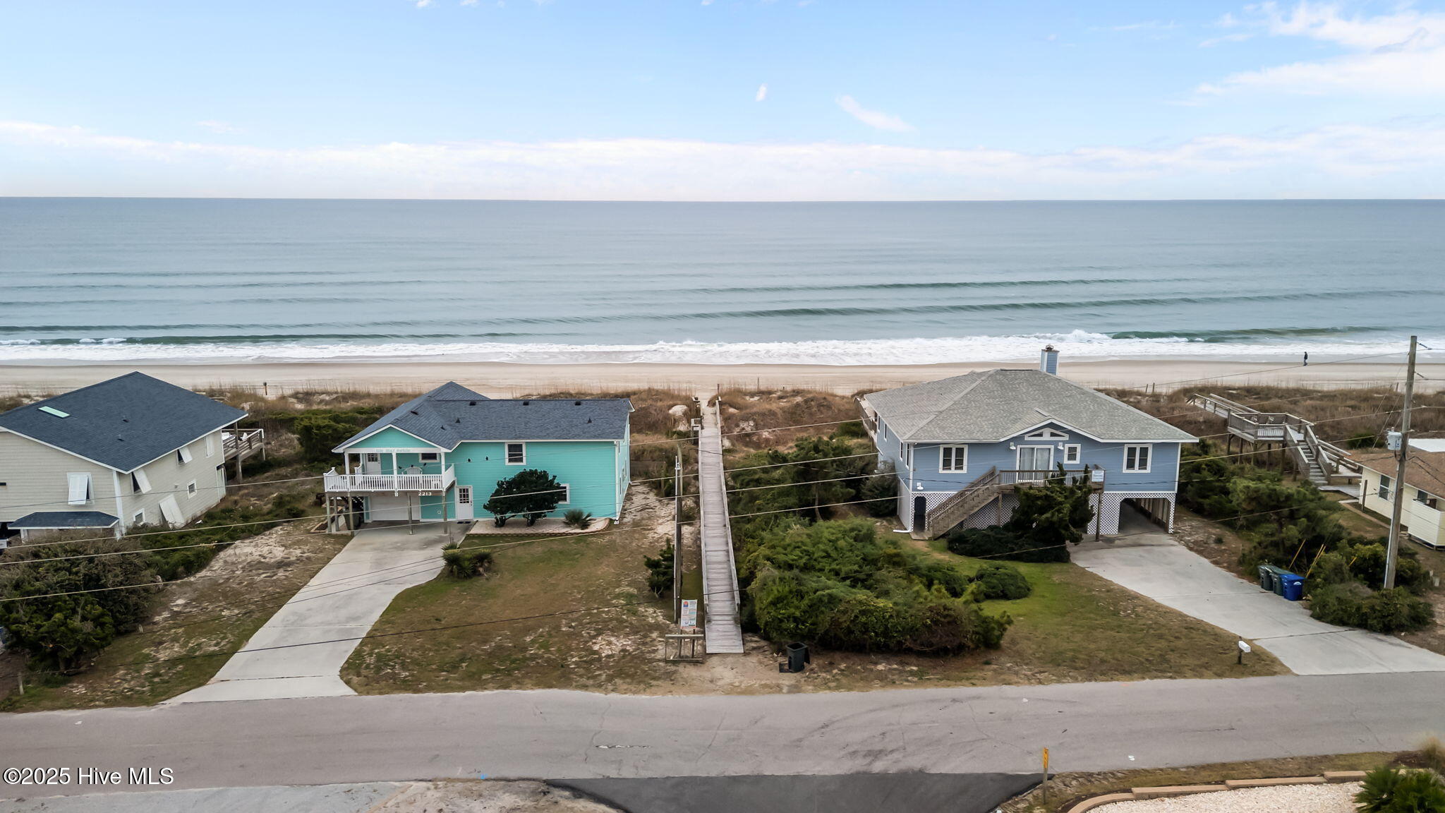 Emerald Isle, North Carolina, 28594, United States, 5 Bedrooms Bedrooms, ,4 BathroomsBathrooms,Residential,For Sale,2003028